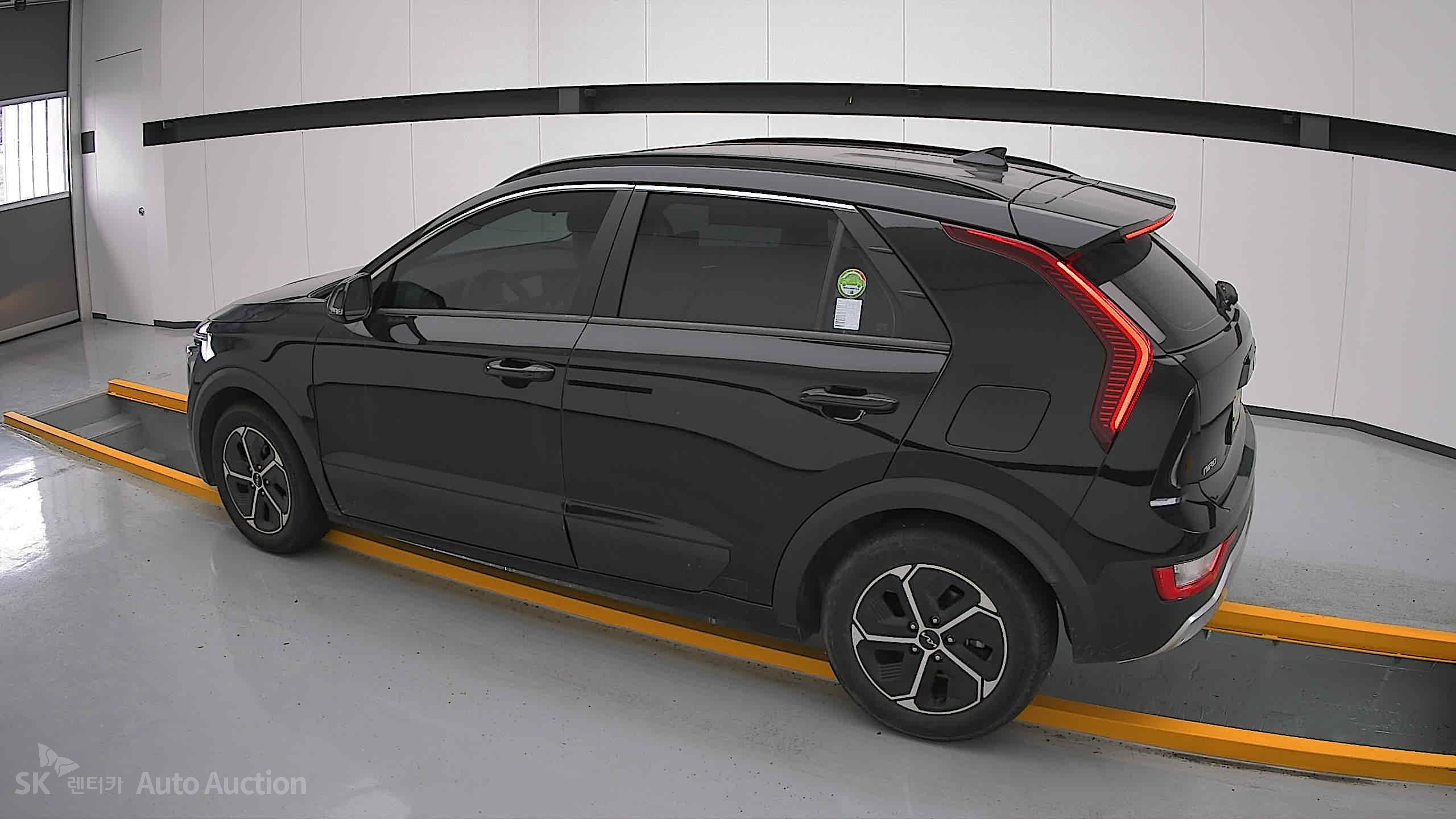 2022 - kia all-new niro