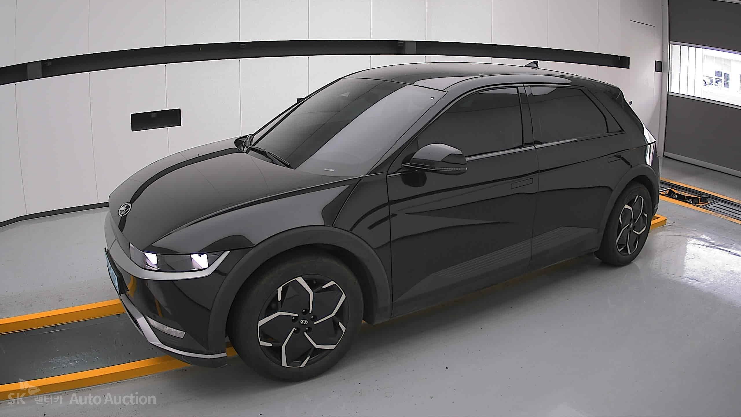 2022 - hyundai ioniq