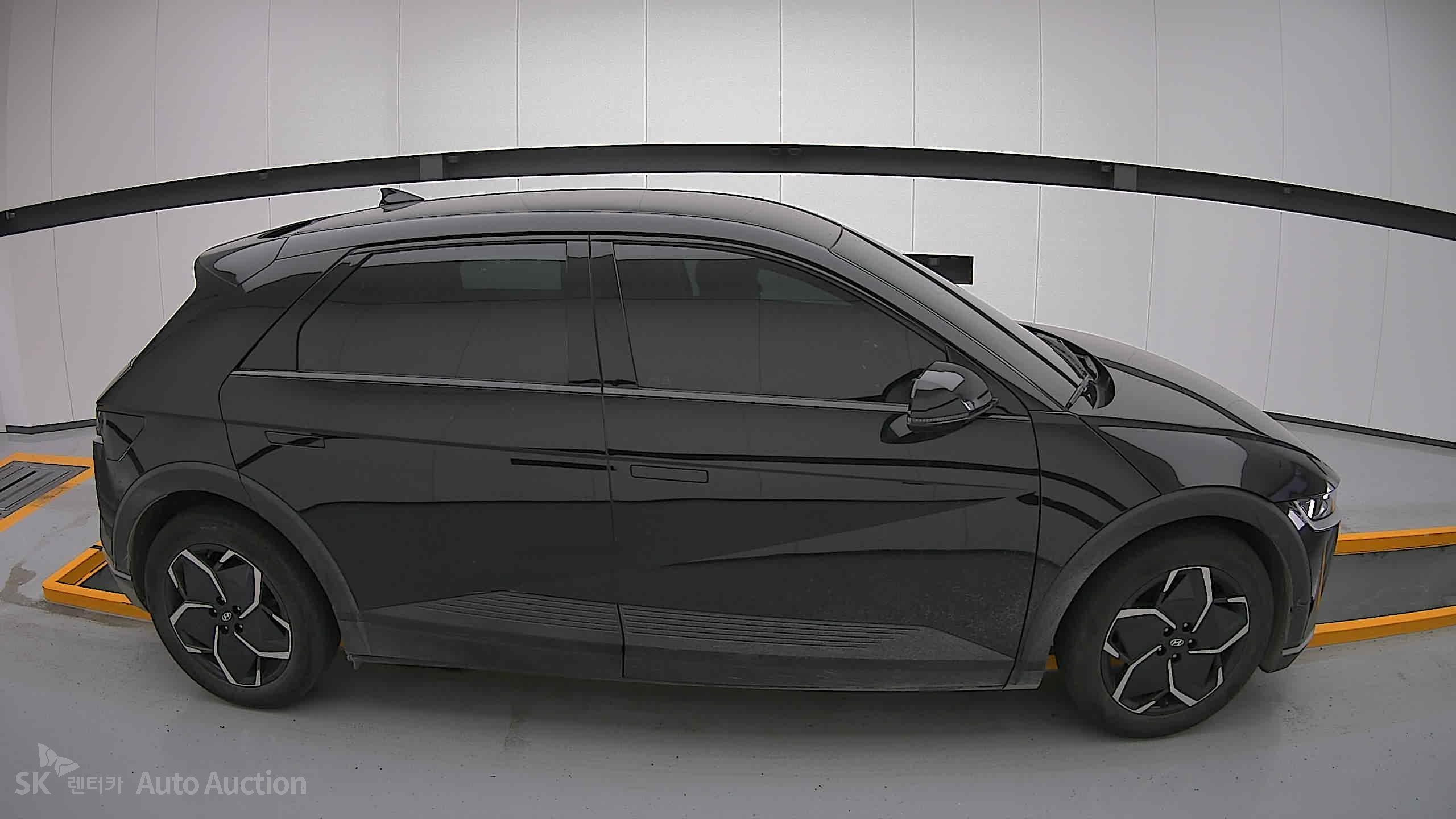 2022 - hyundai ioniq