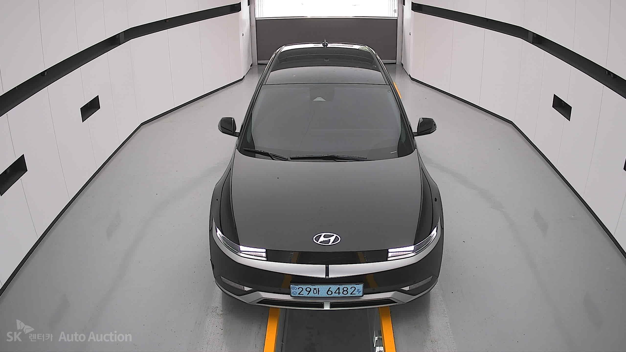 2022 - hyundai ioniq