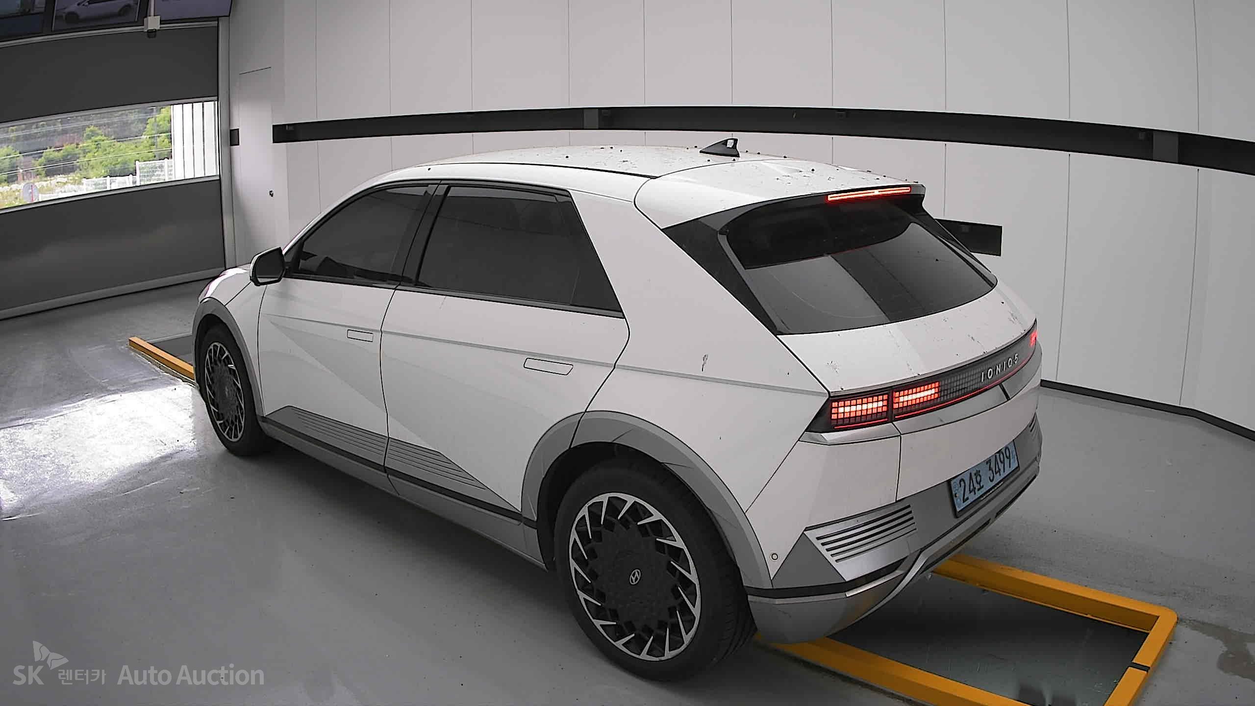 2022 - hyundai ioniq