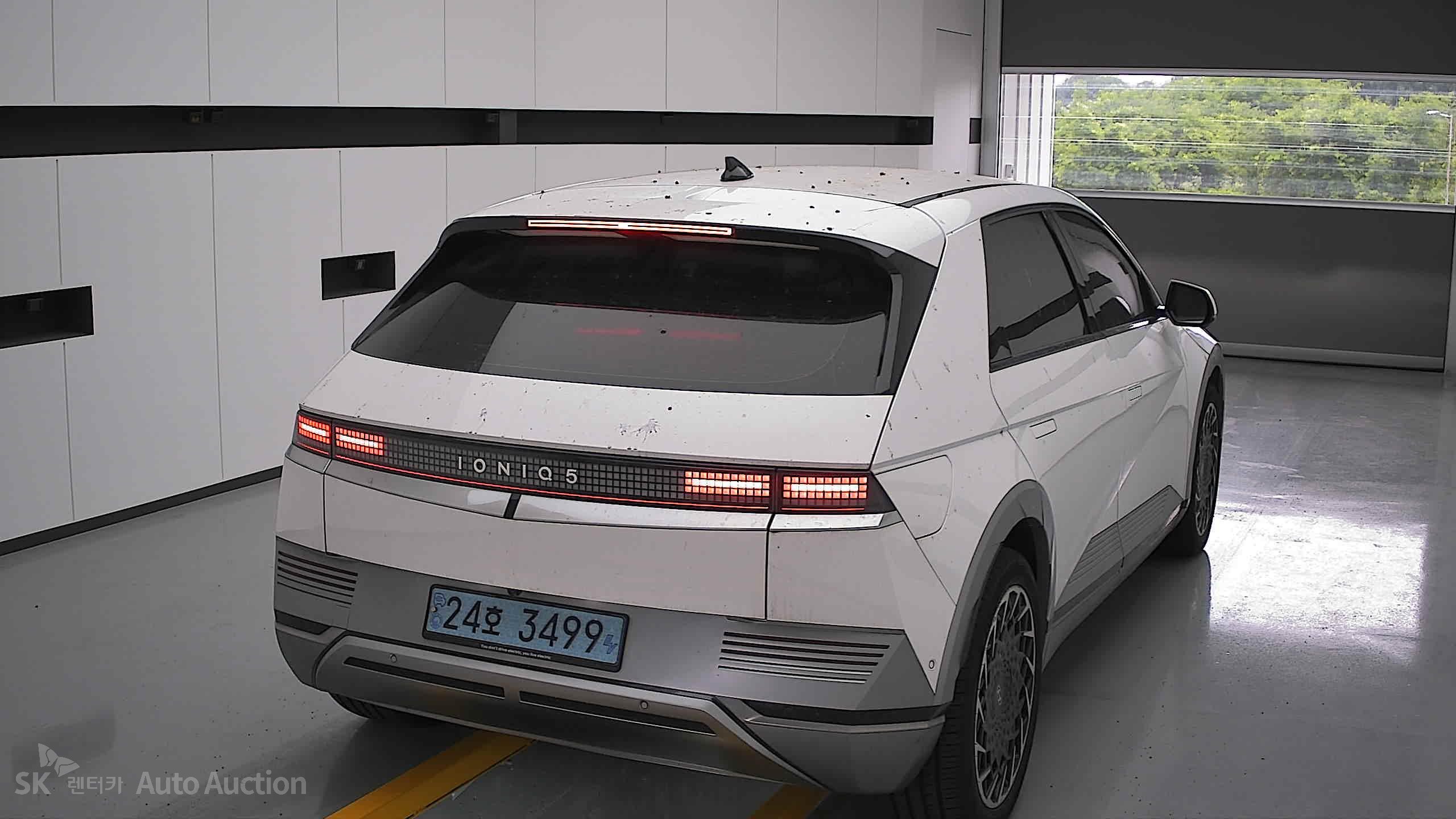2022 - hyundai ioniq
