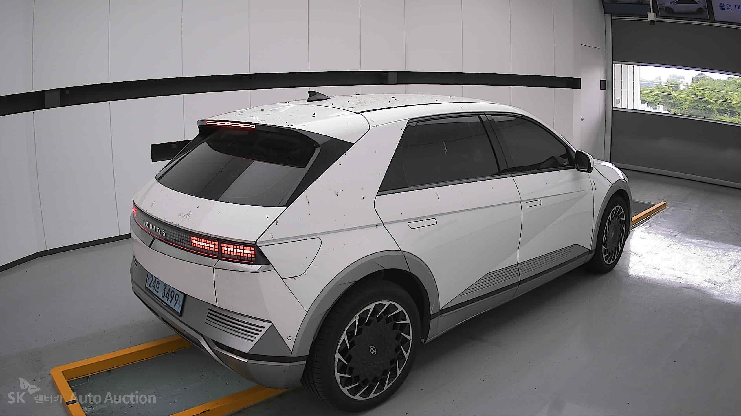 2022 - hyundai ioniq