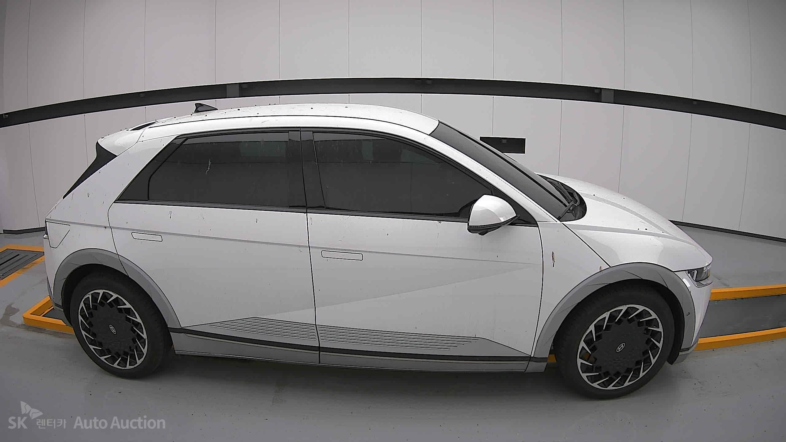 2022 - hyundai ioniq
