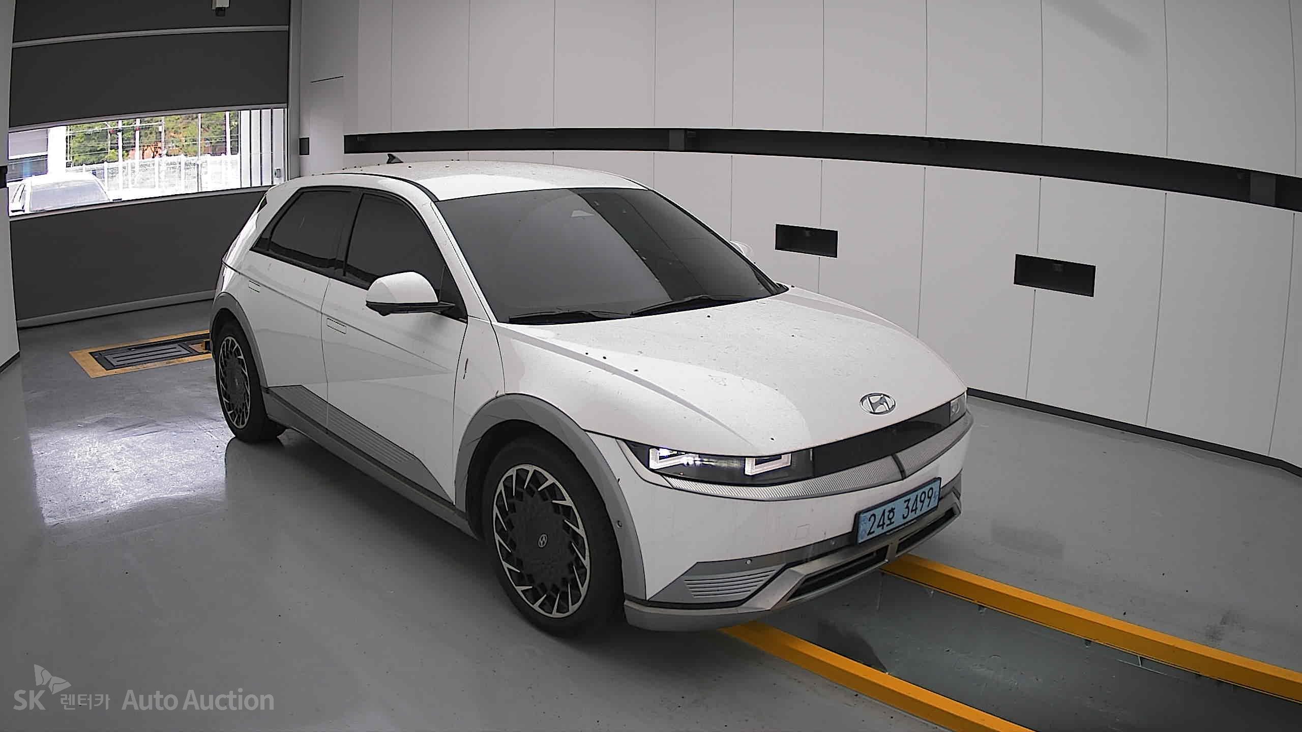 2022 - hyundai ioniq