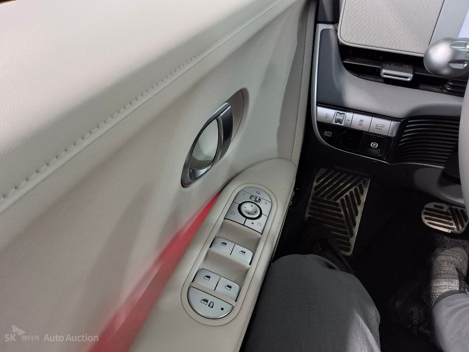 2022 - hyundai ioniq