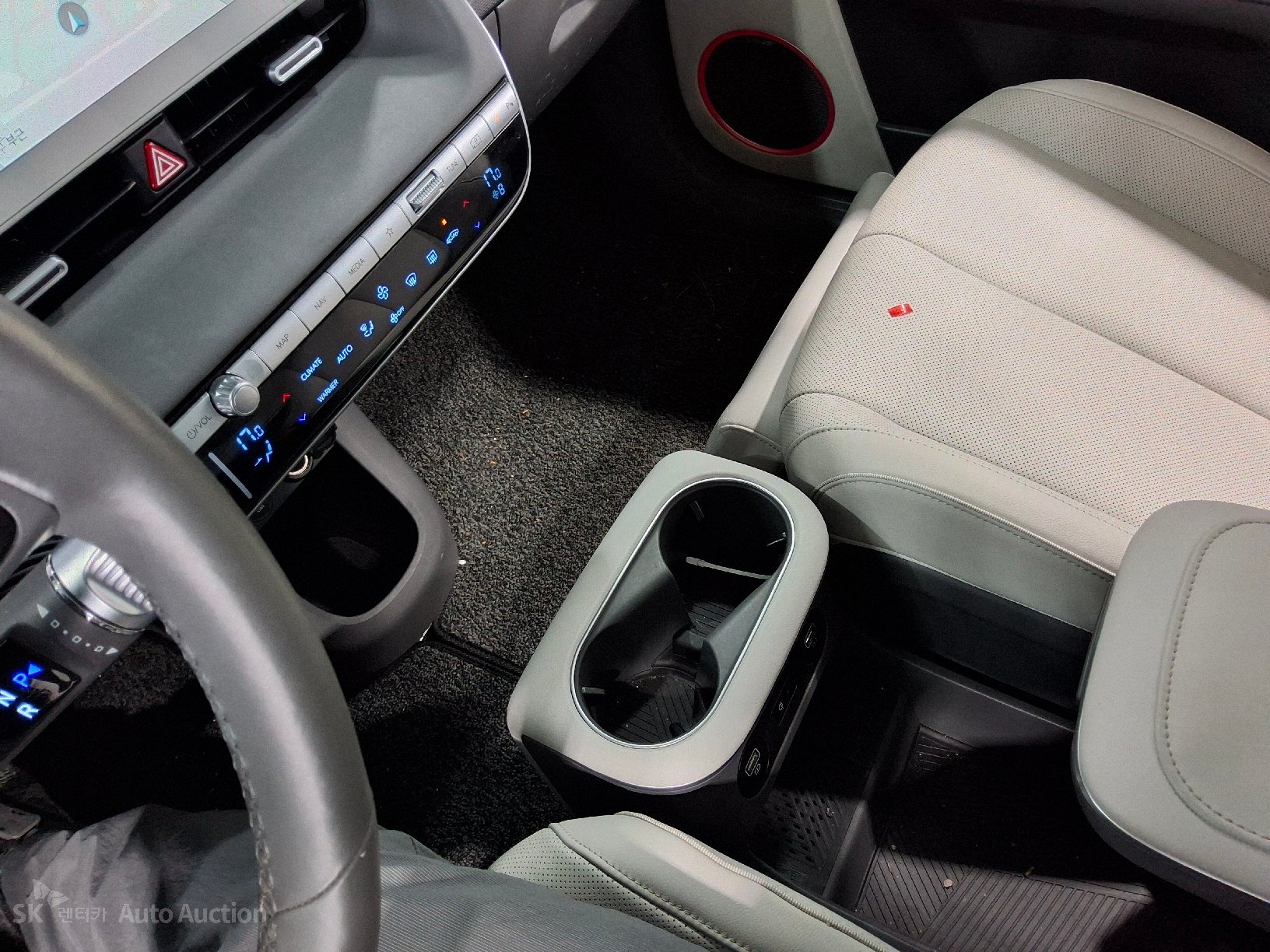 2022 - hyundai ioniq
