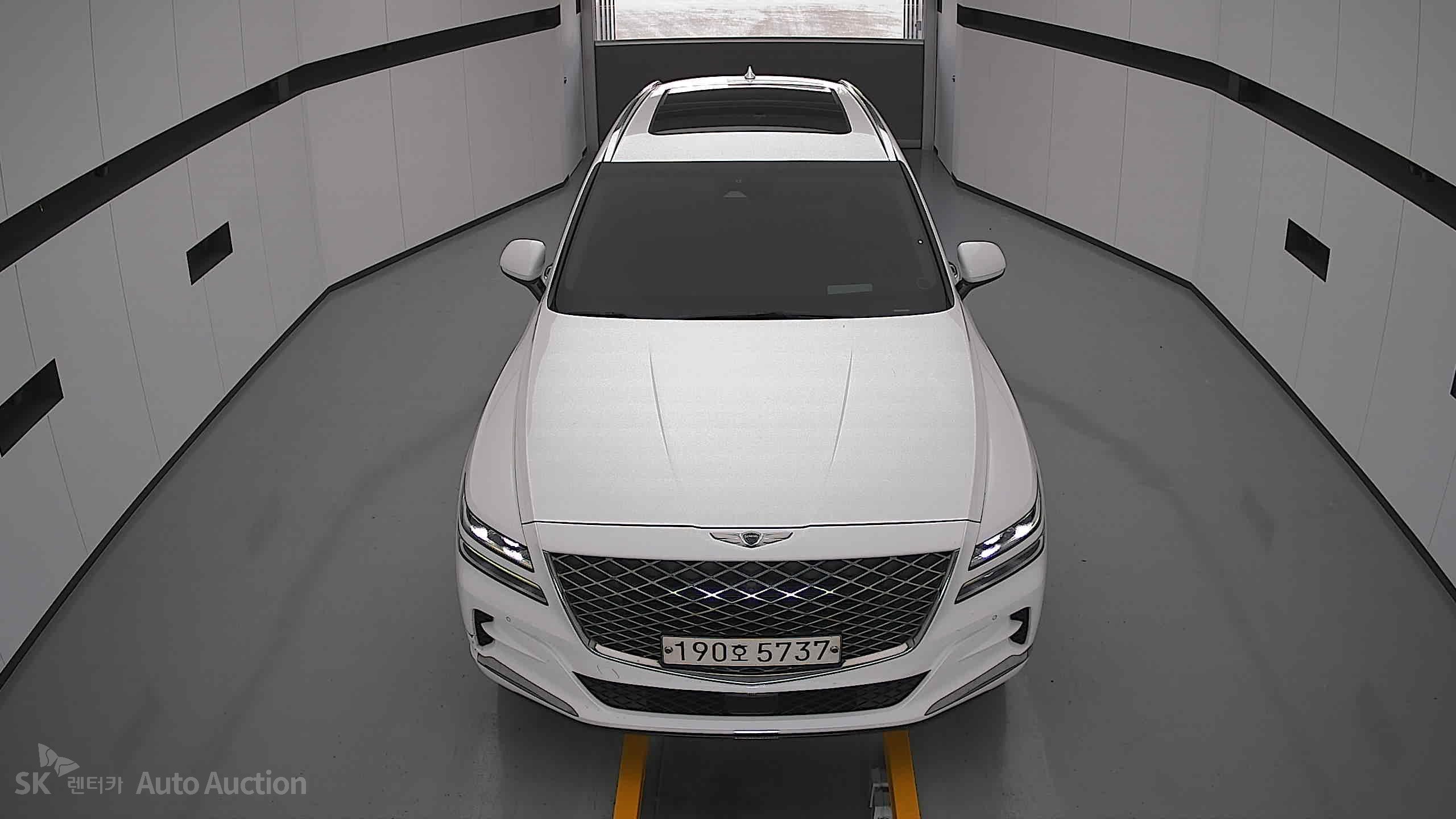 2022 - genesis gv80
