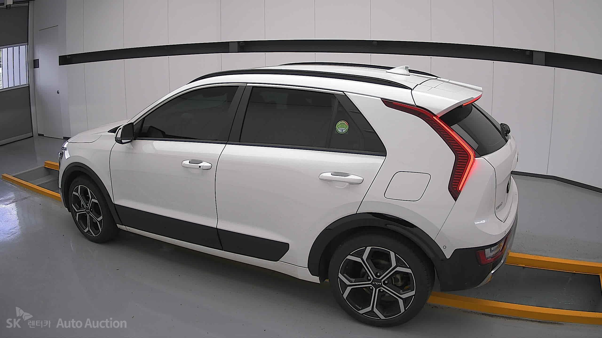2022 - kia all-new niro