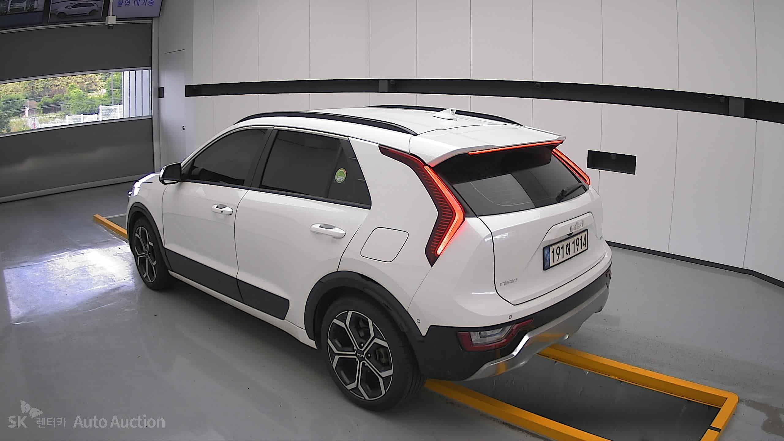 2022 - kia all-new niro