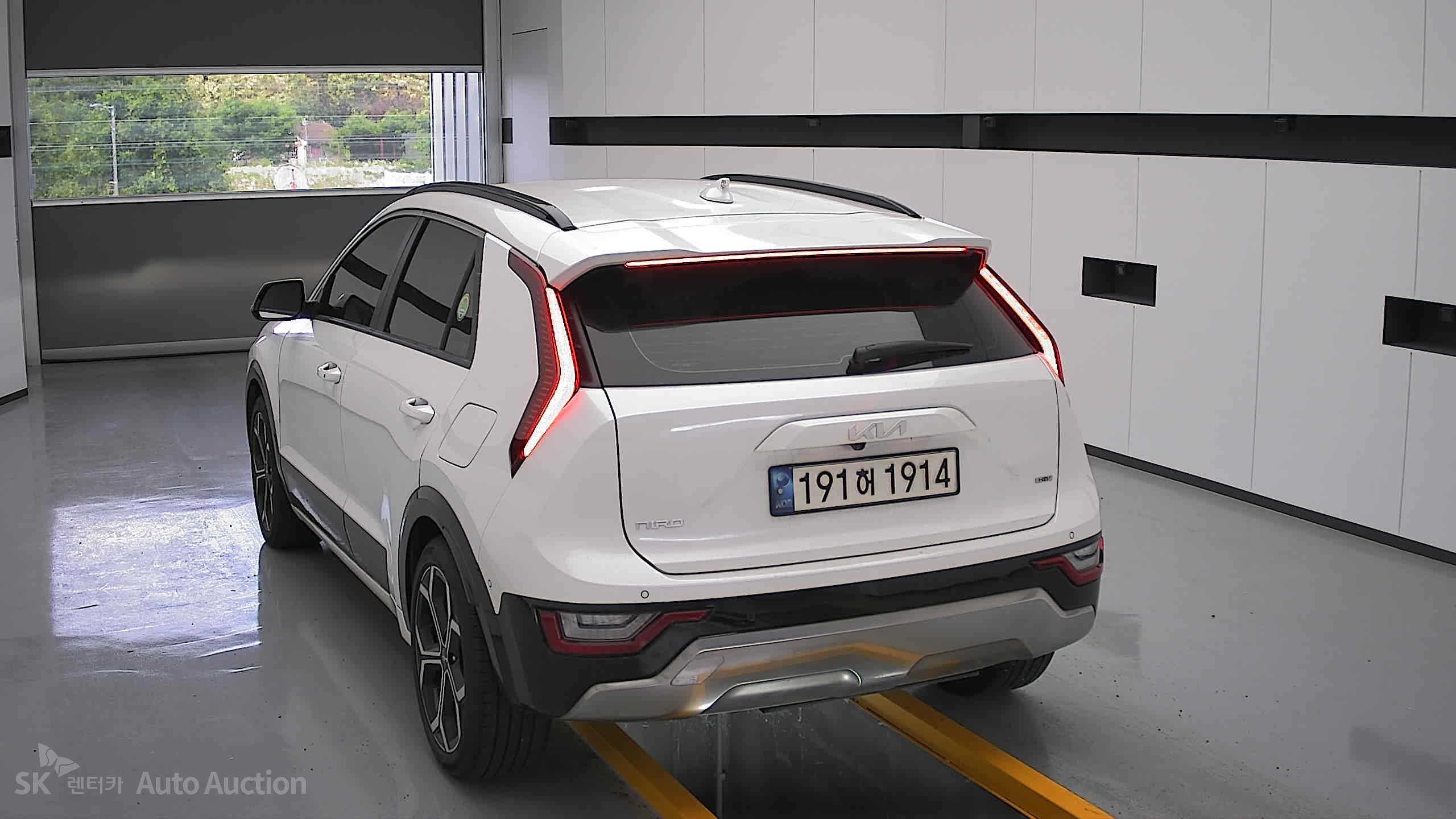 2022 - kia all-new niro