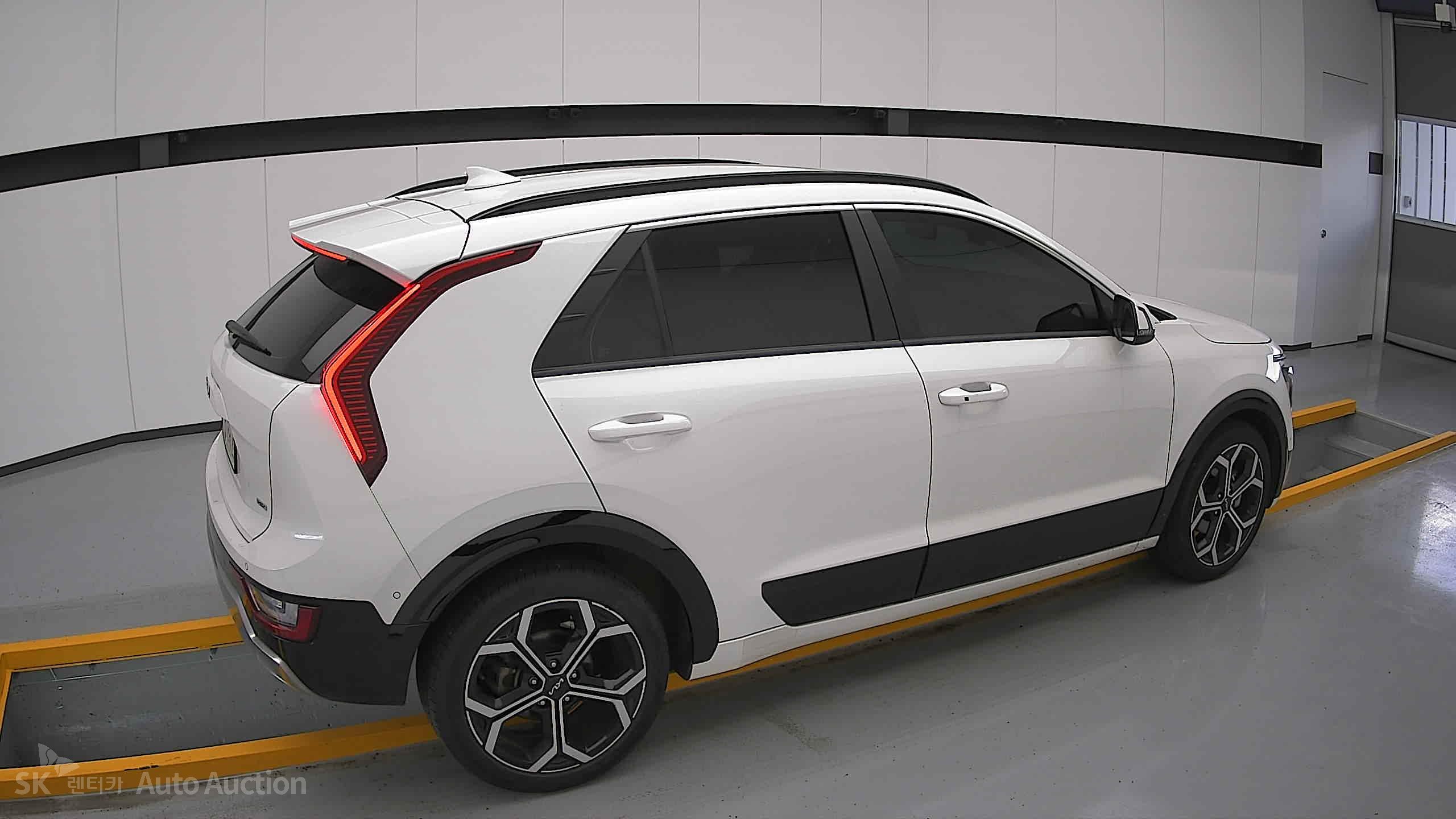 2022 - kia all-new niro