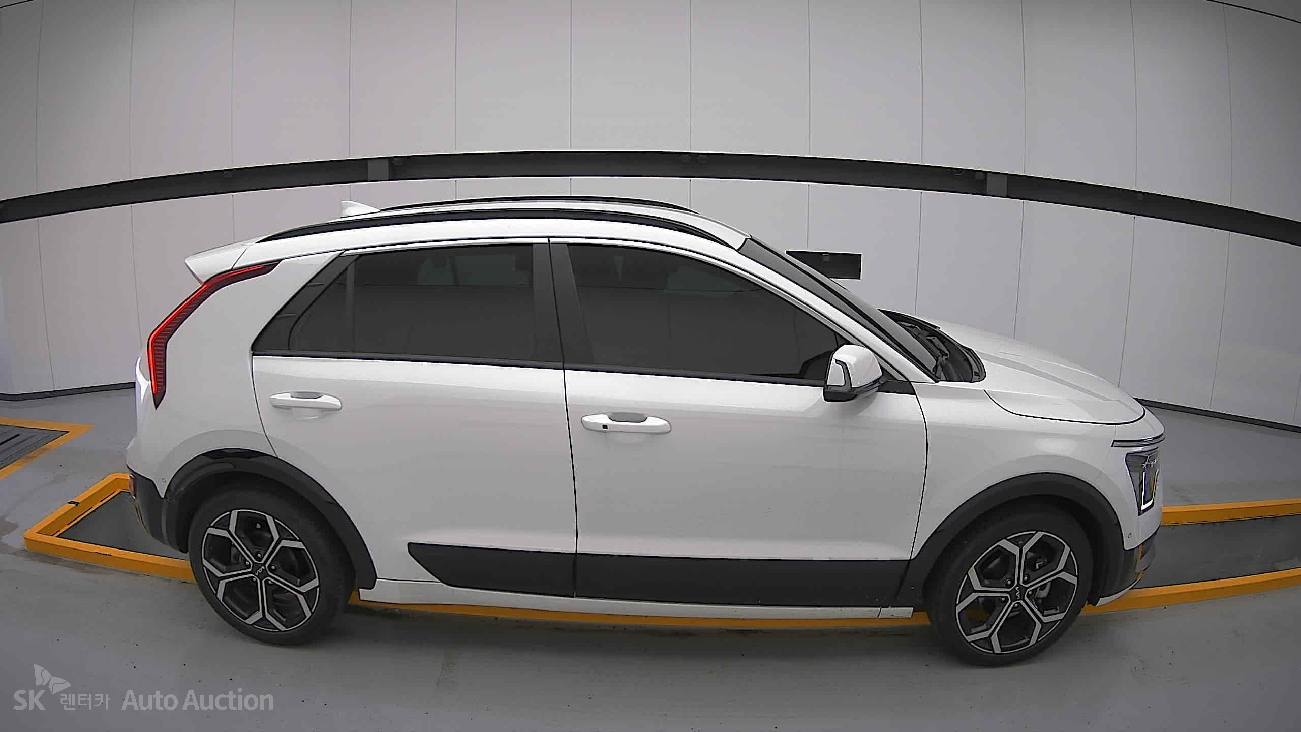2022 - kia all-new niro