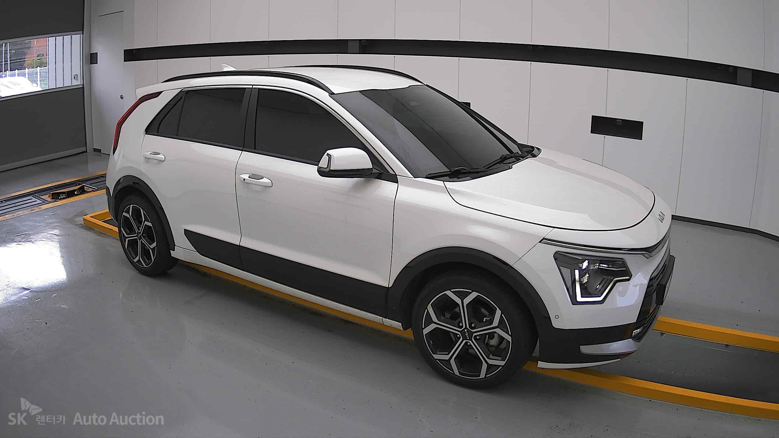 2022 - kia all-new niro