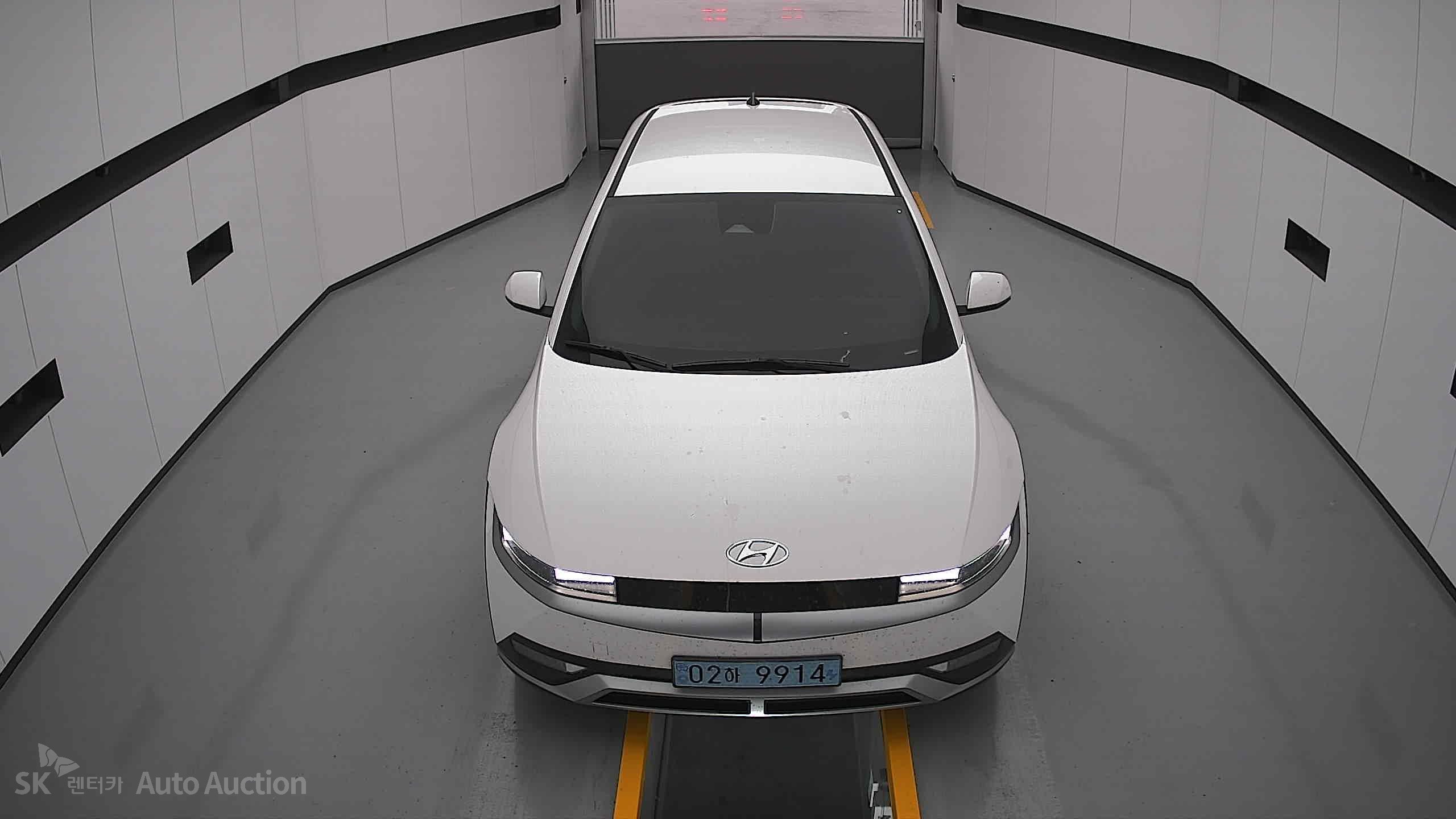 2022 - hyundai ioniq