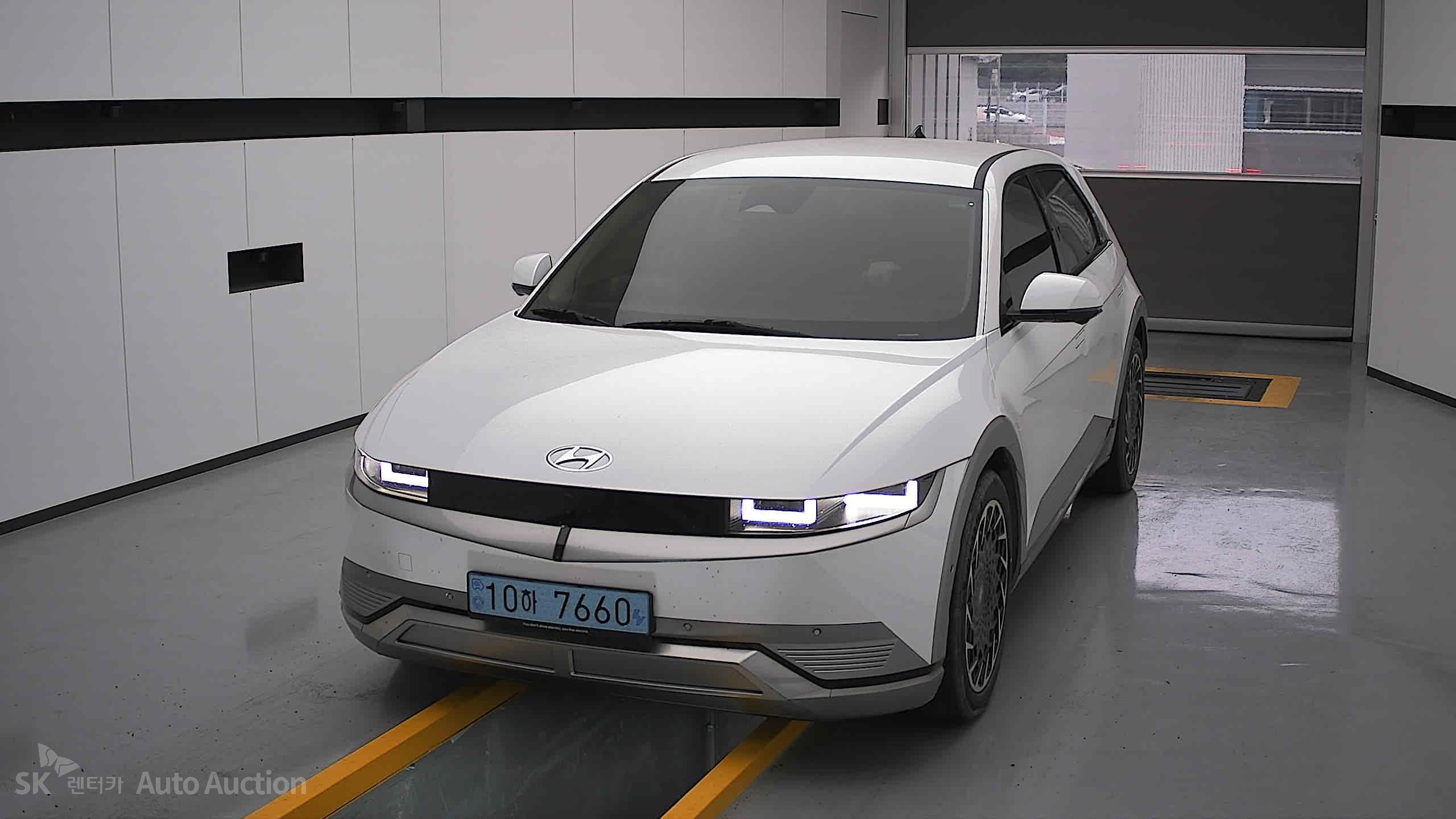 2023 - hyundai ioniq