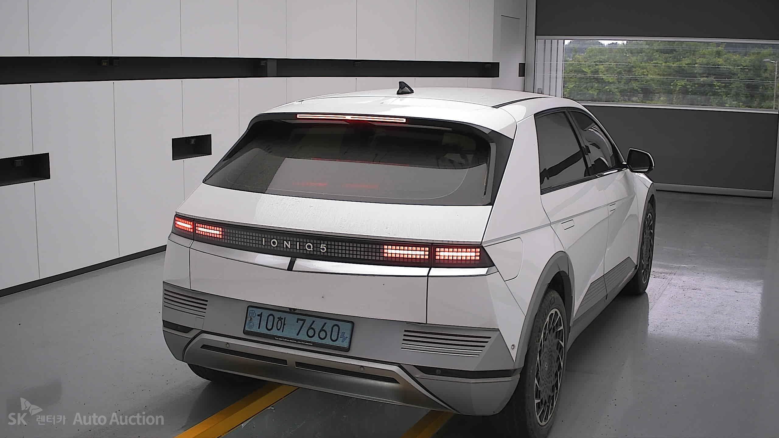 2023 - hyundai ioniq