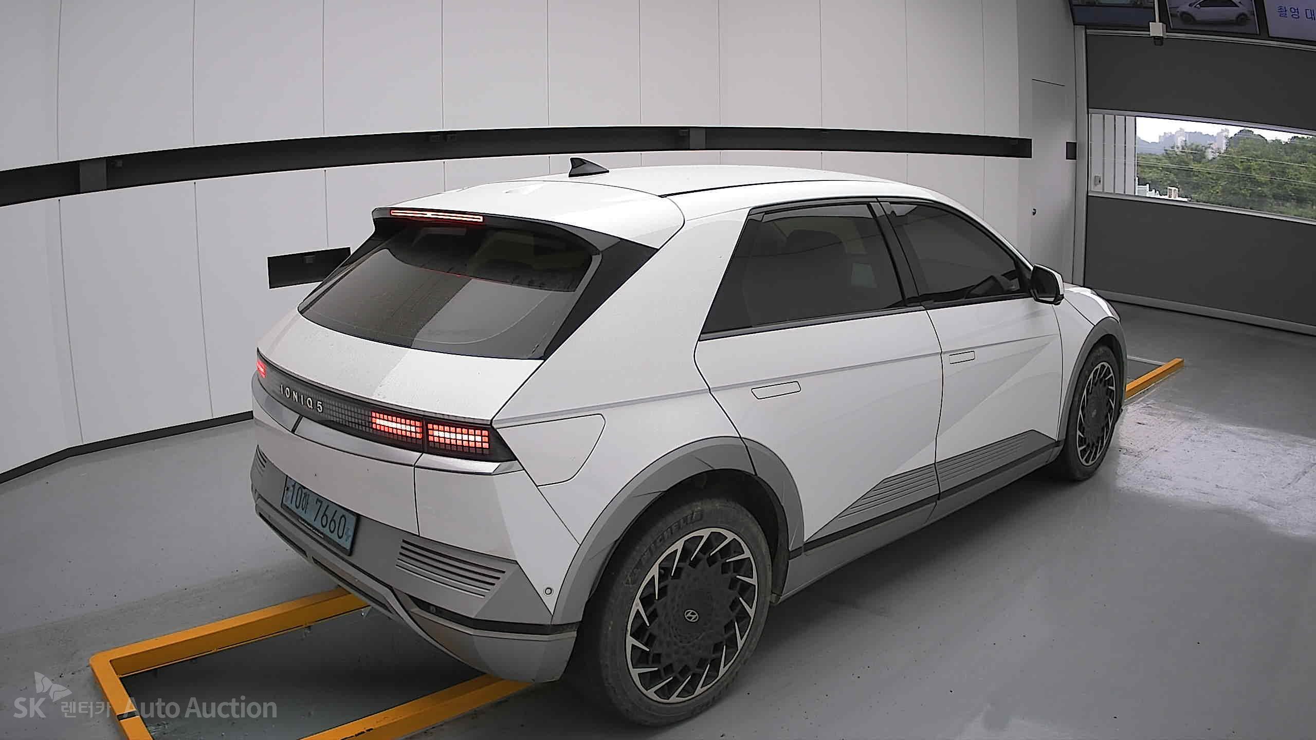 2023 - hyundai ioniq