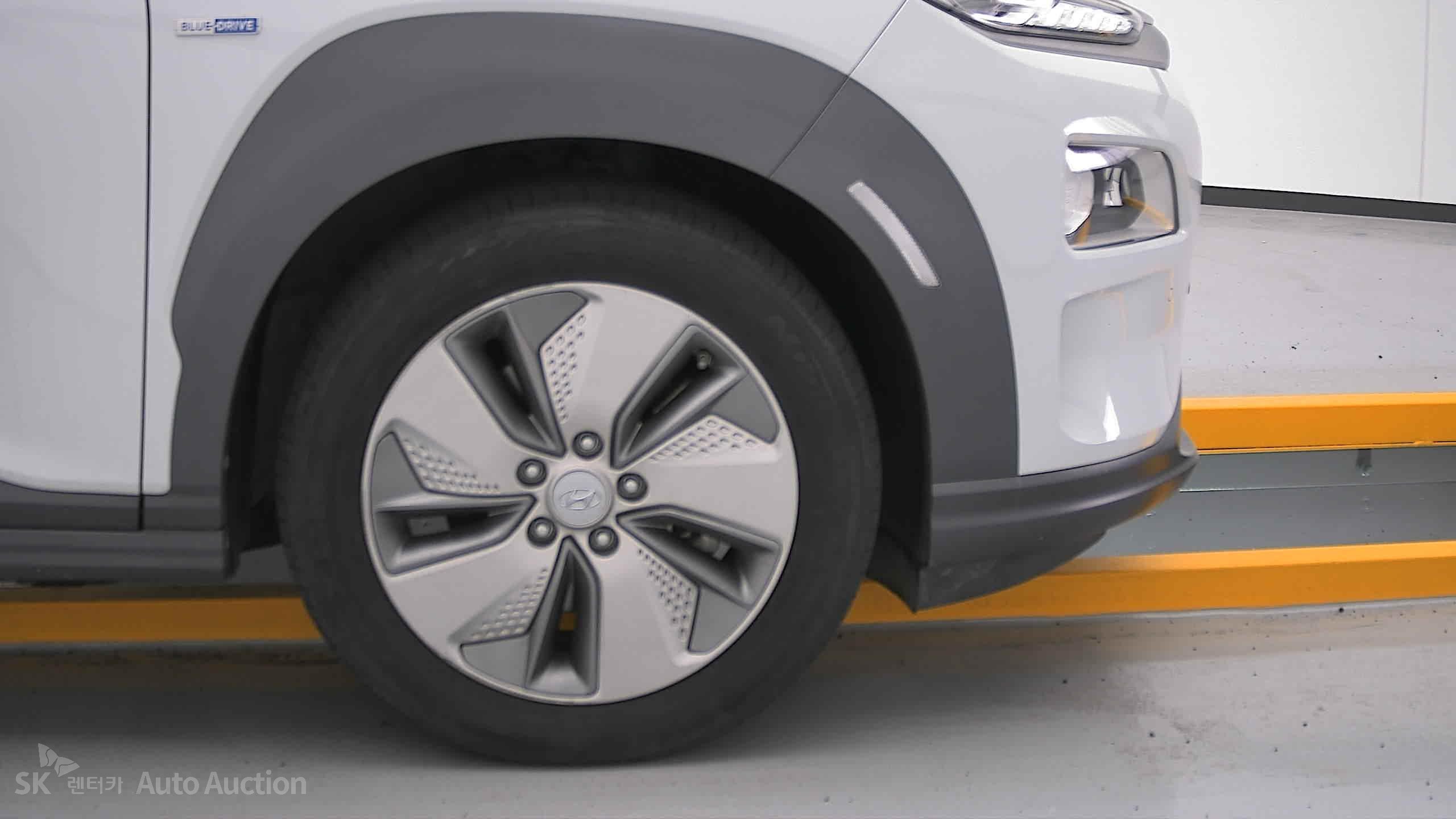 2020 - hyundai kona