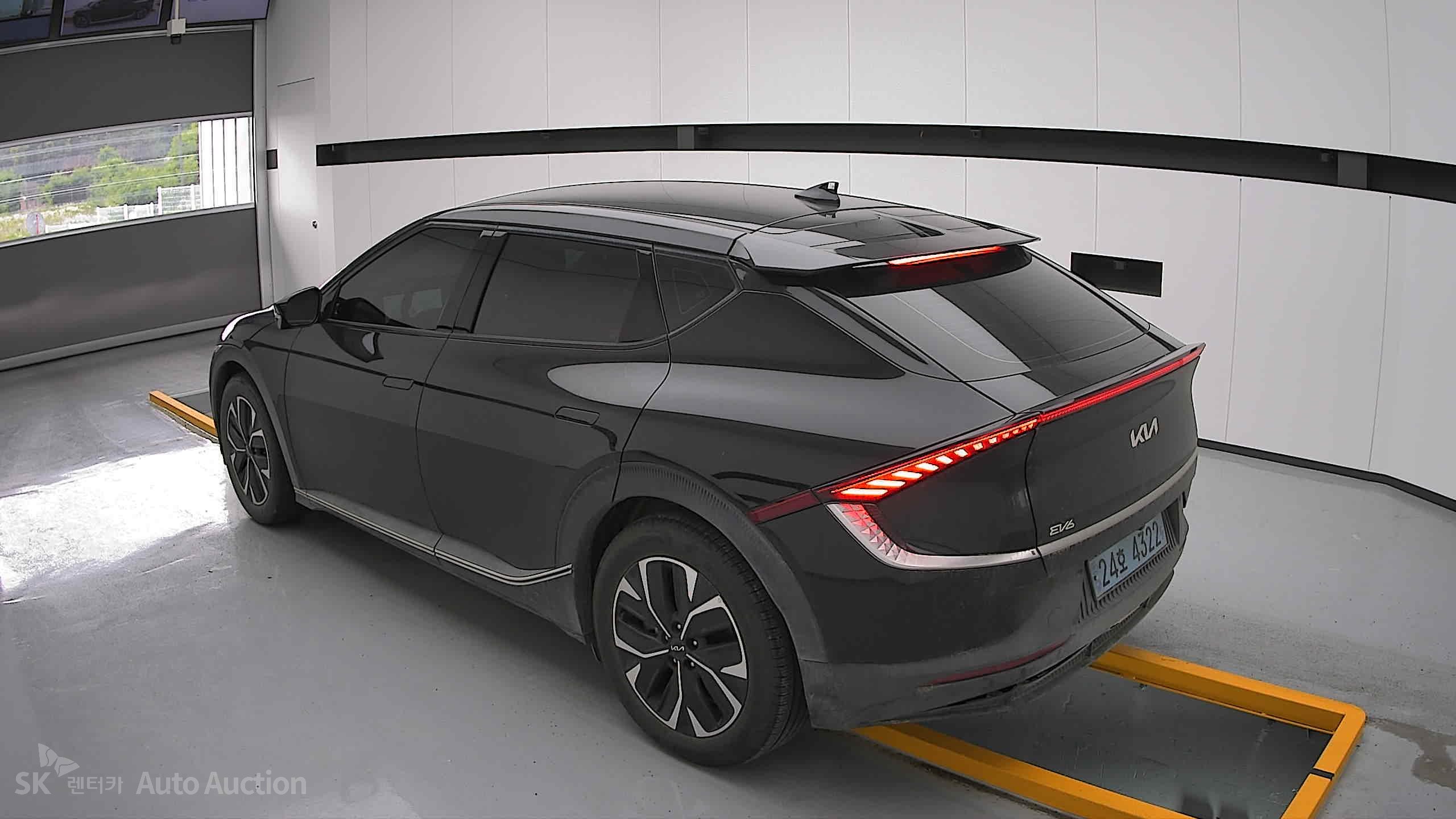 2023 - kia ev6