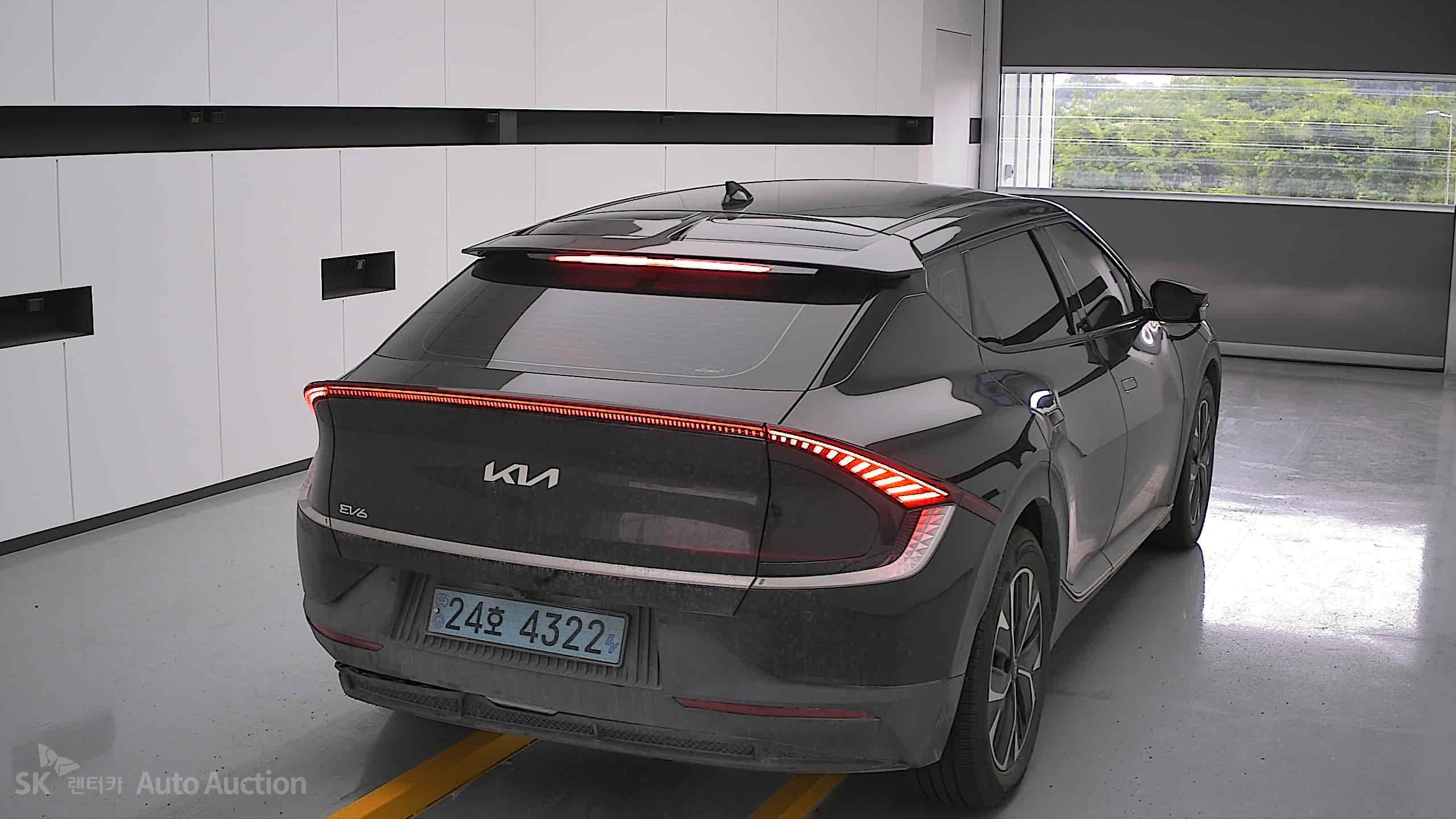 2023 - kia ev6