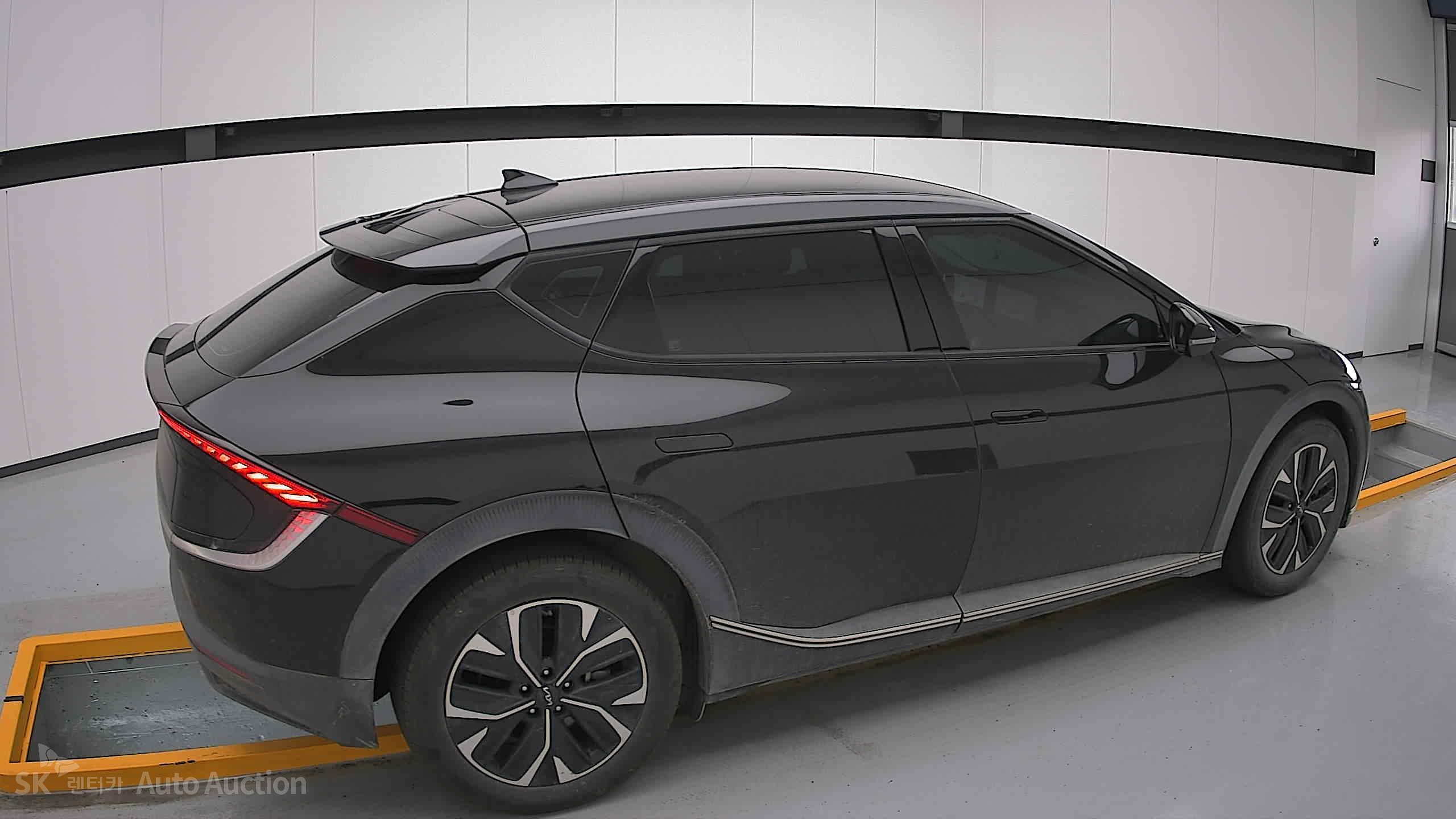 2023 - kia ev6