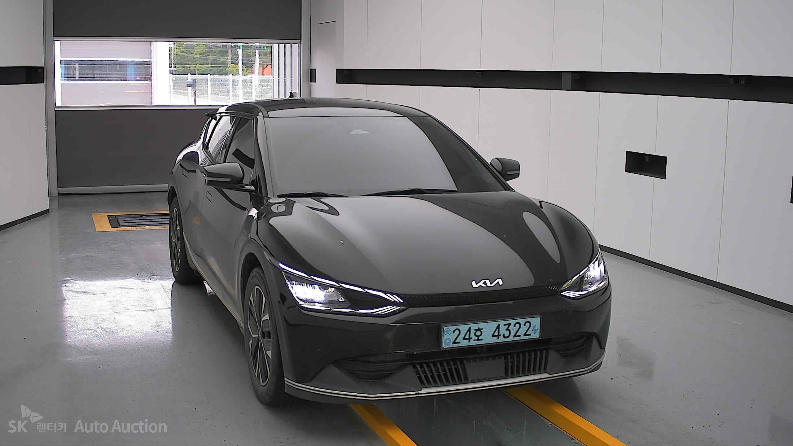 2023 - kia ev6