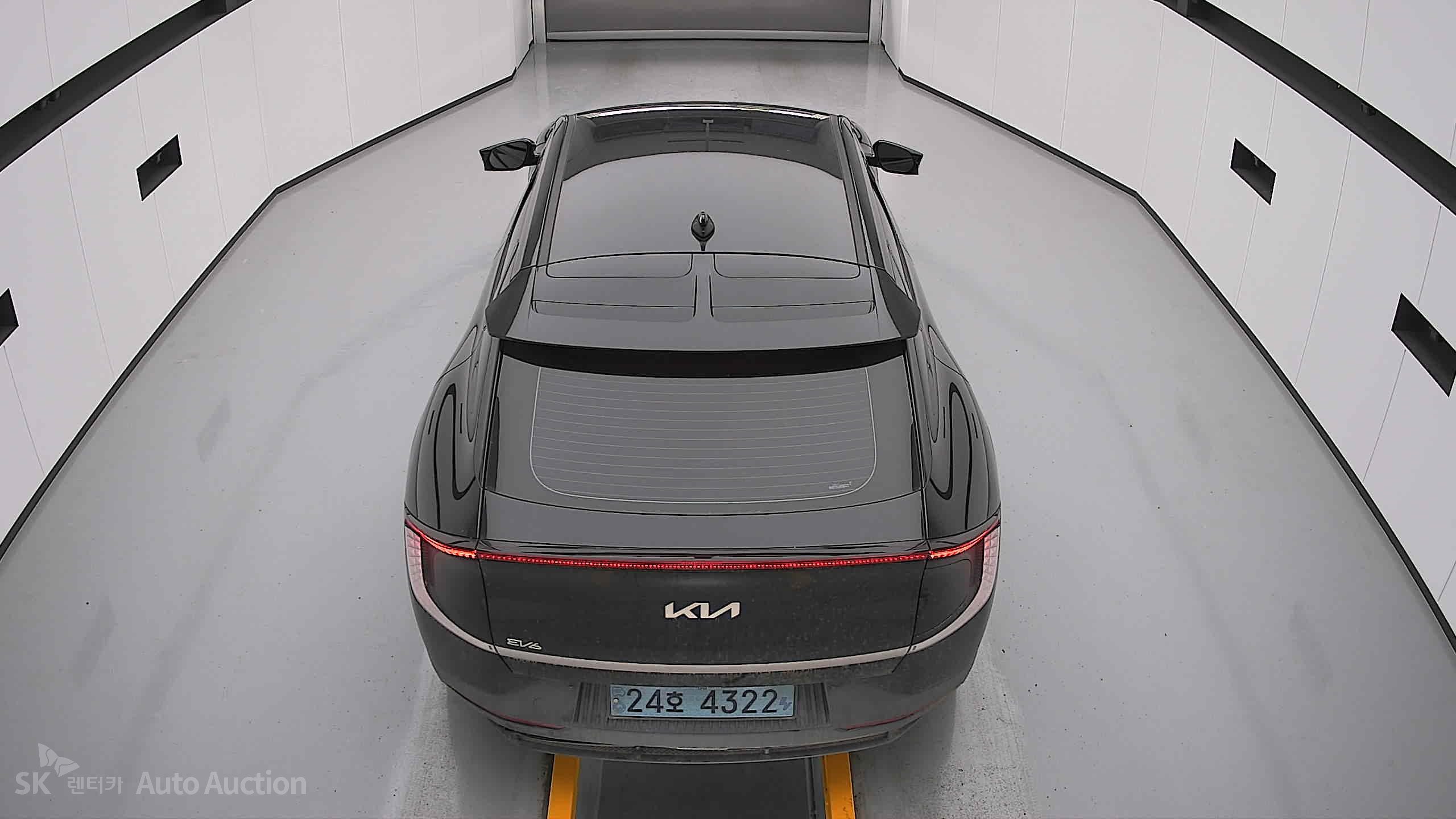 2023 - kia ev6