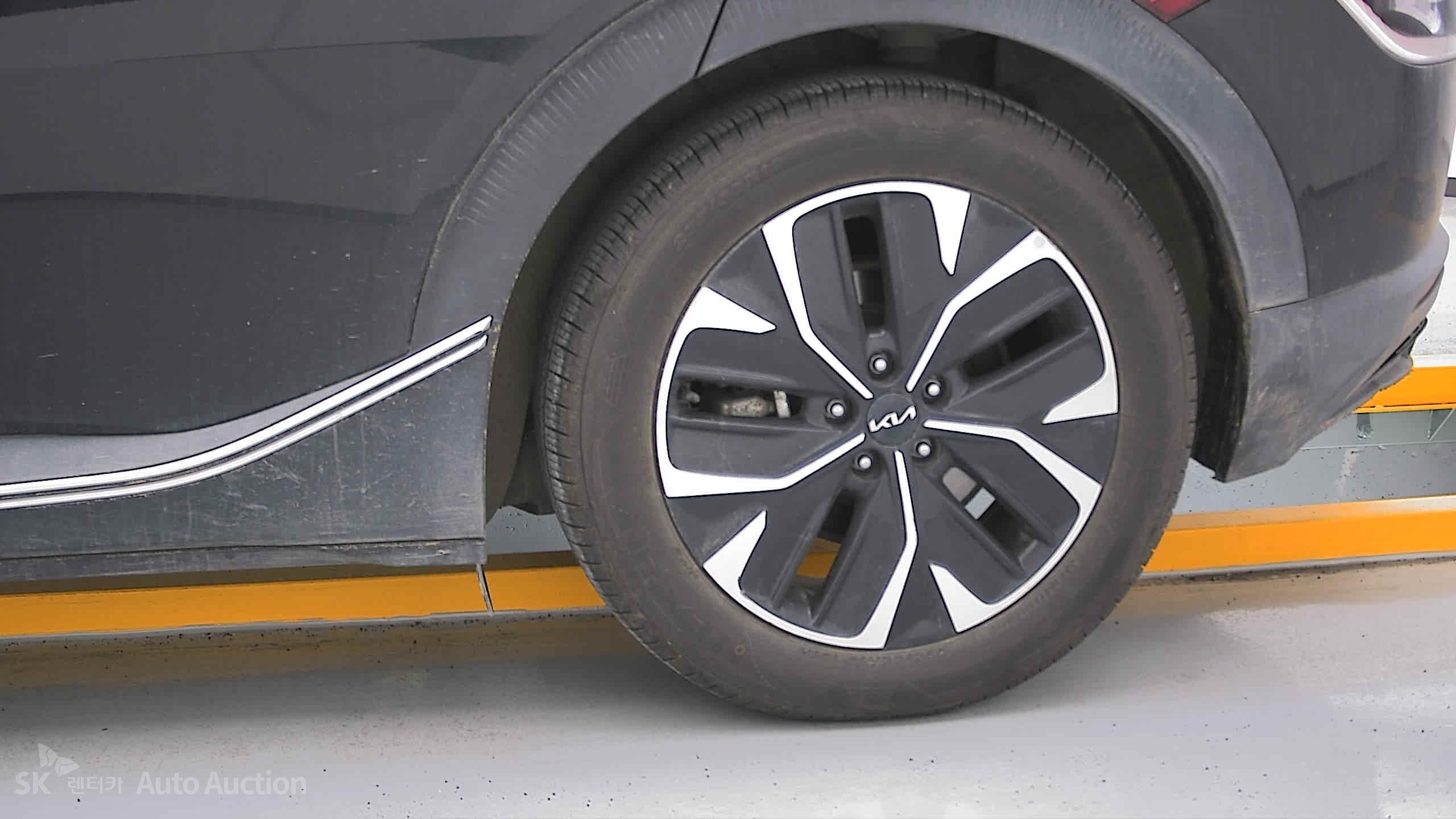 2023 - kia ev6