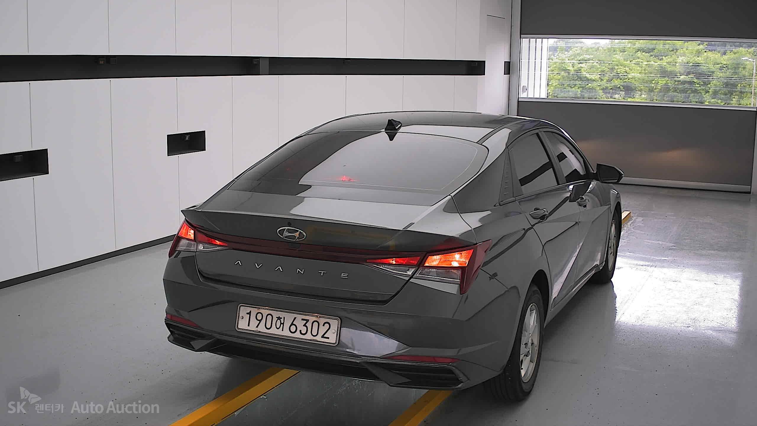 2022 - hyundai avante