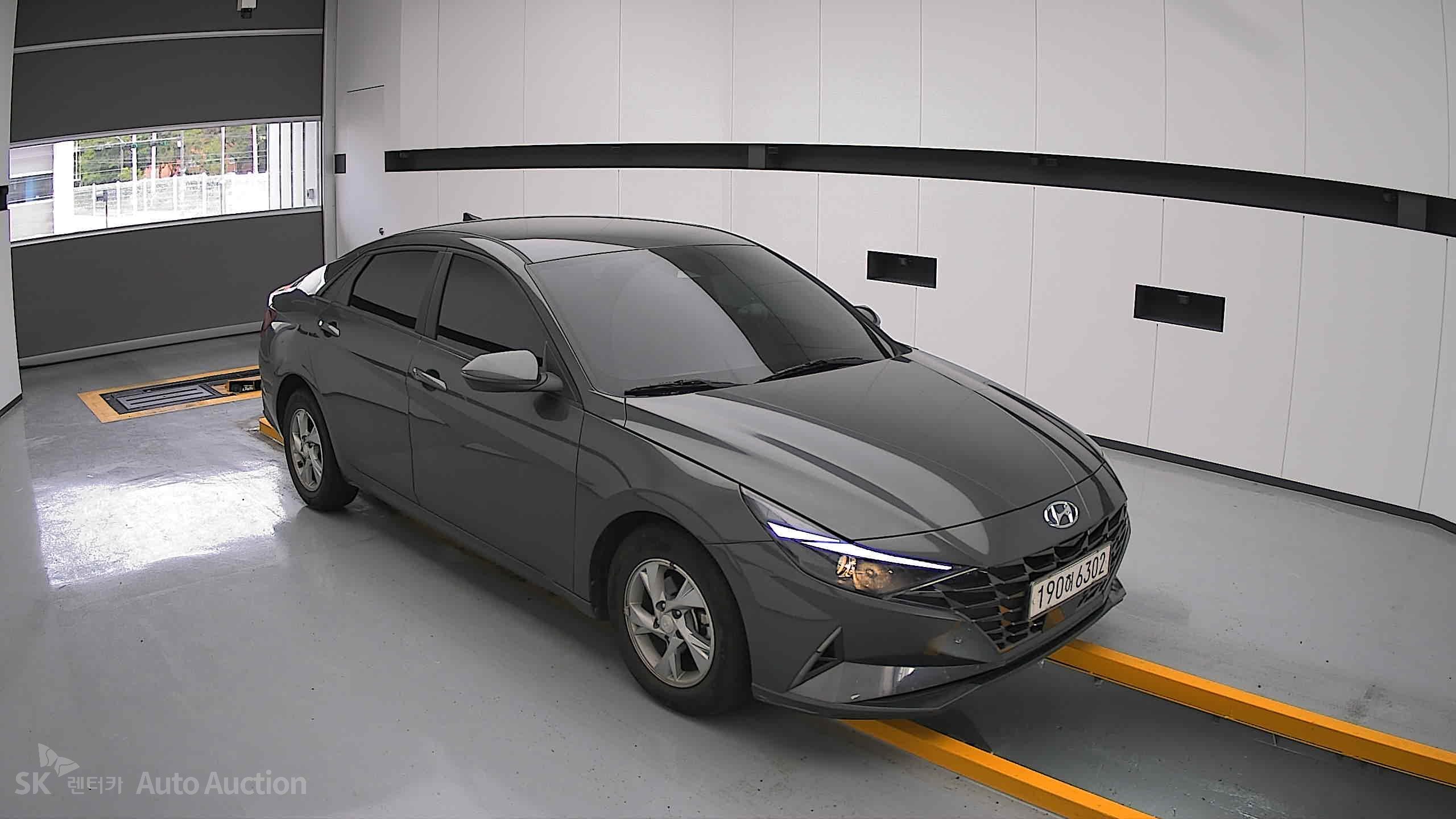 2022 - hyundai avante