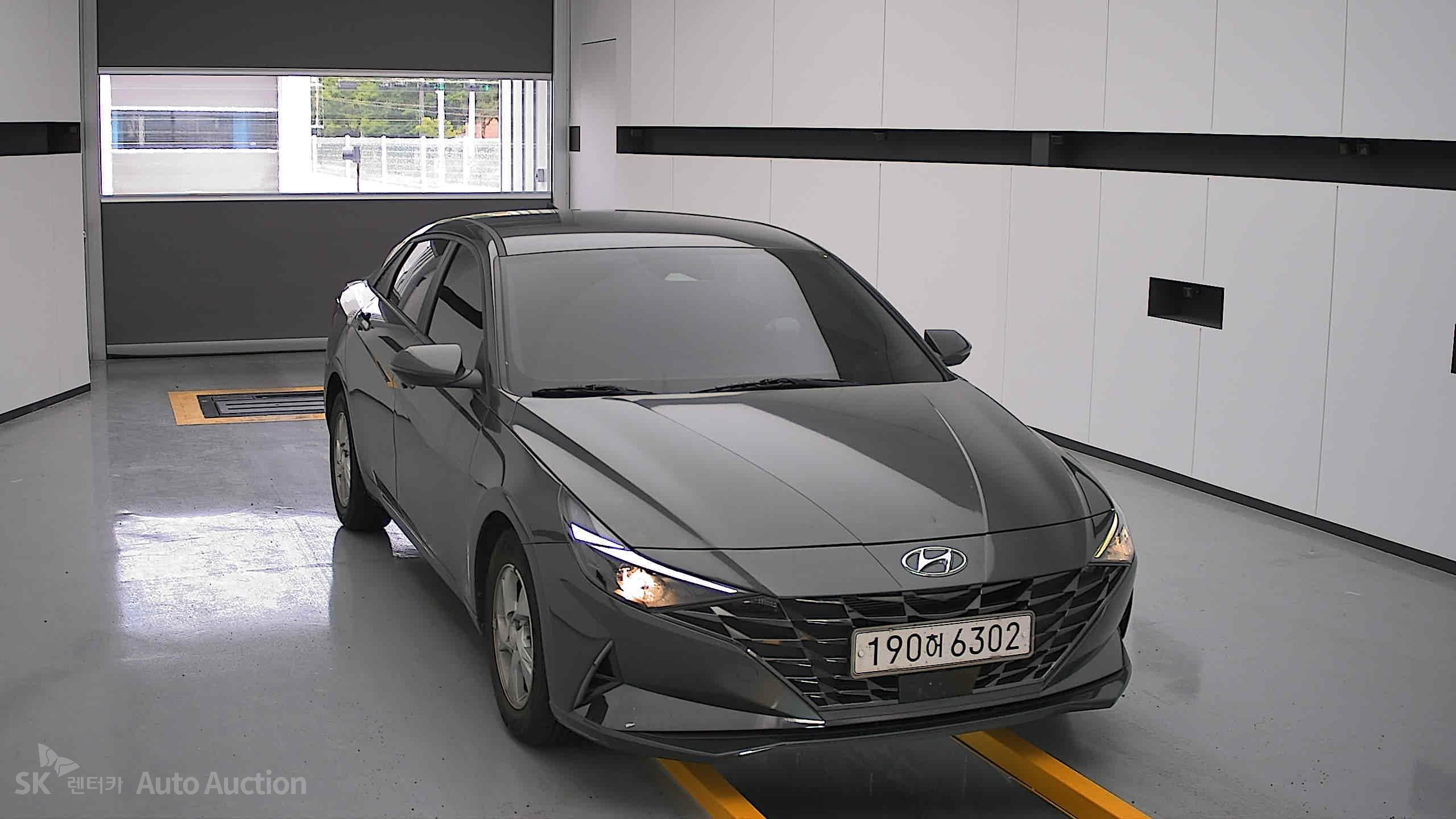 2022 - hyundai avante