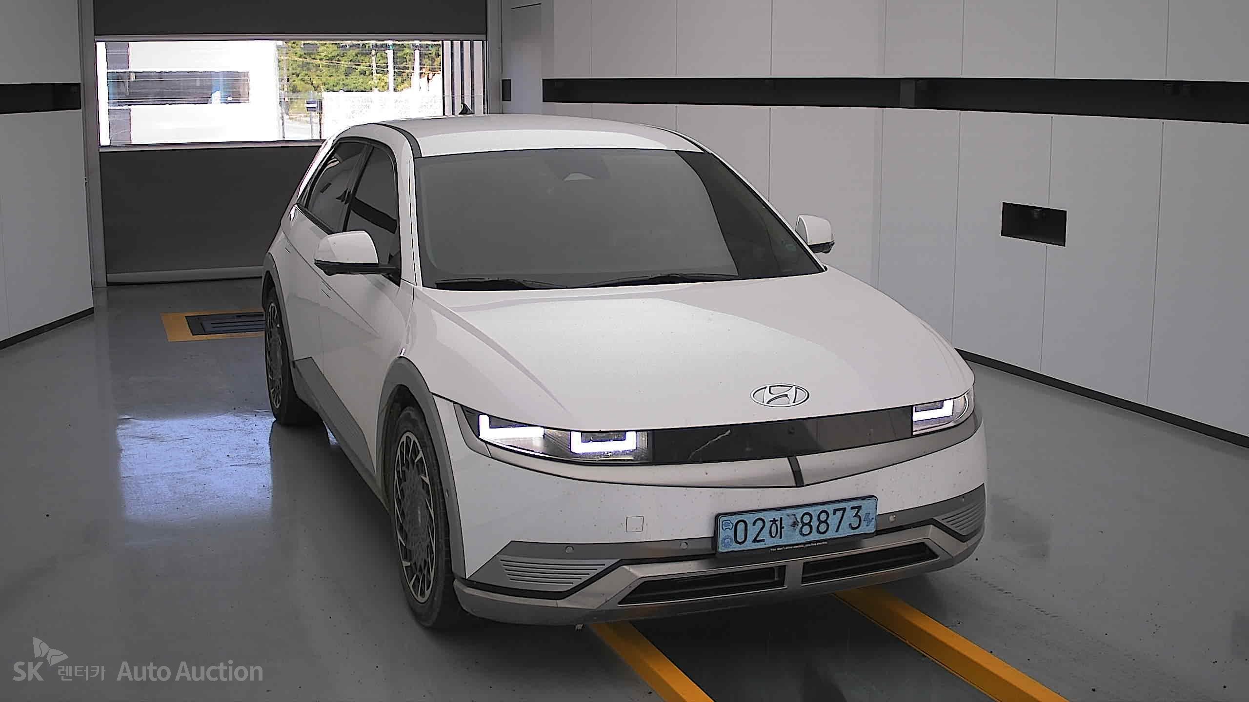 2022 - hyundai ioniq