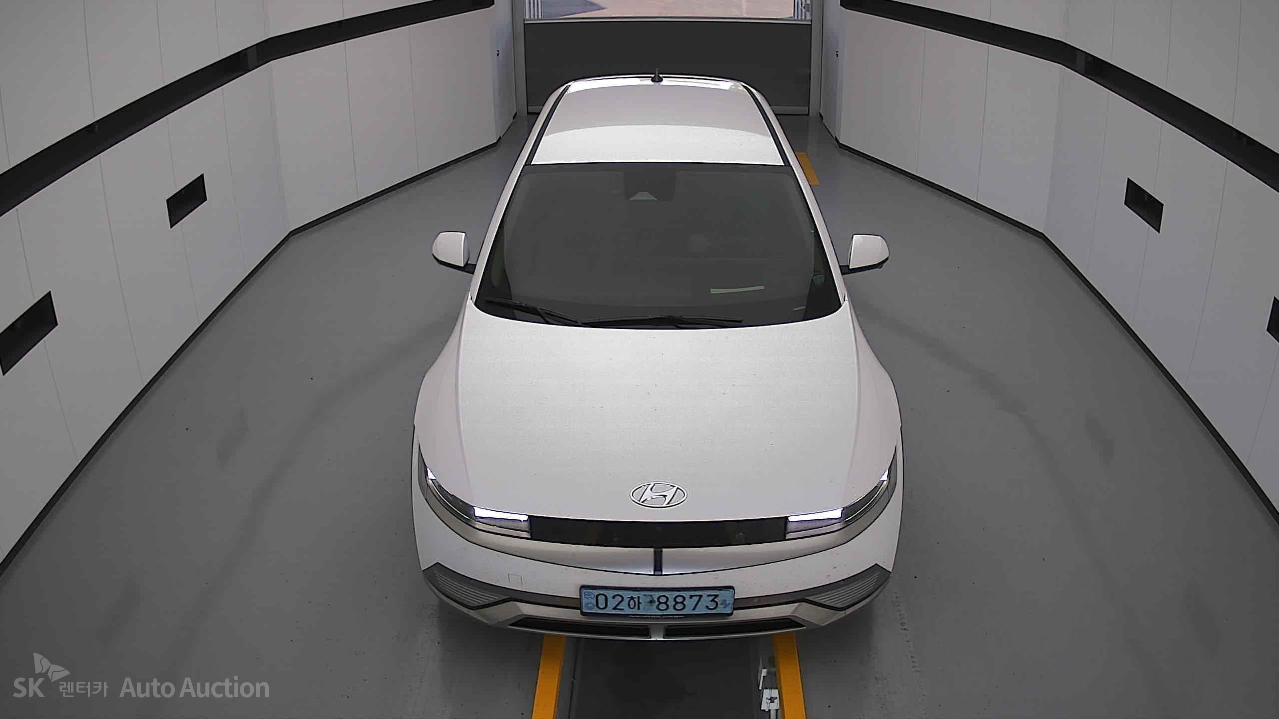 2022 - hyundai ioniq