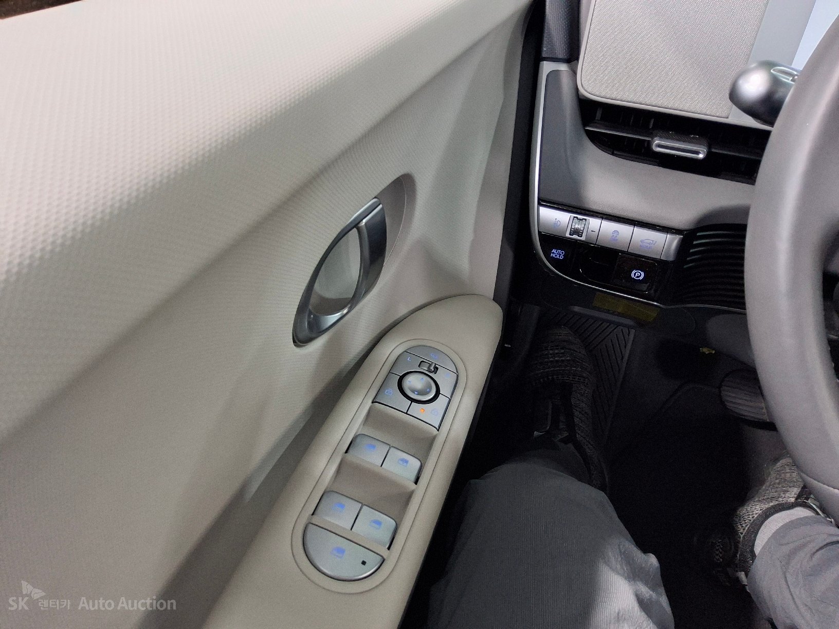 2023 - hyundai ioniq