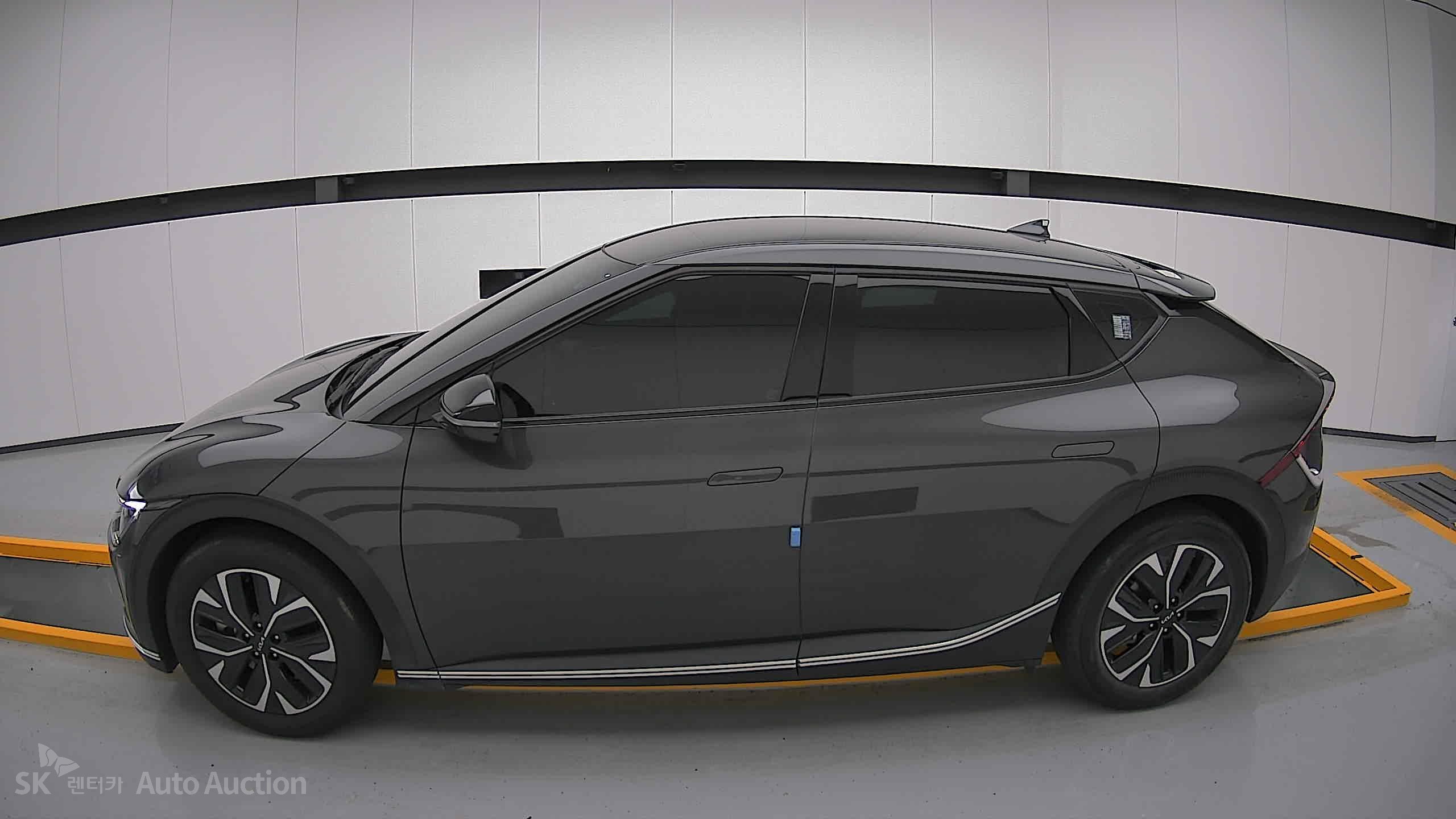 2022 - kia ev6