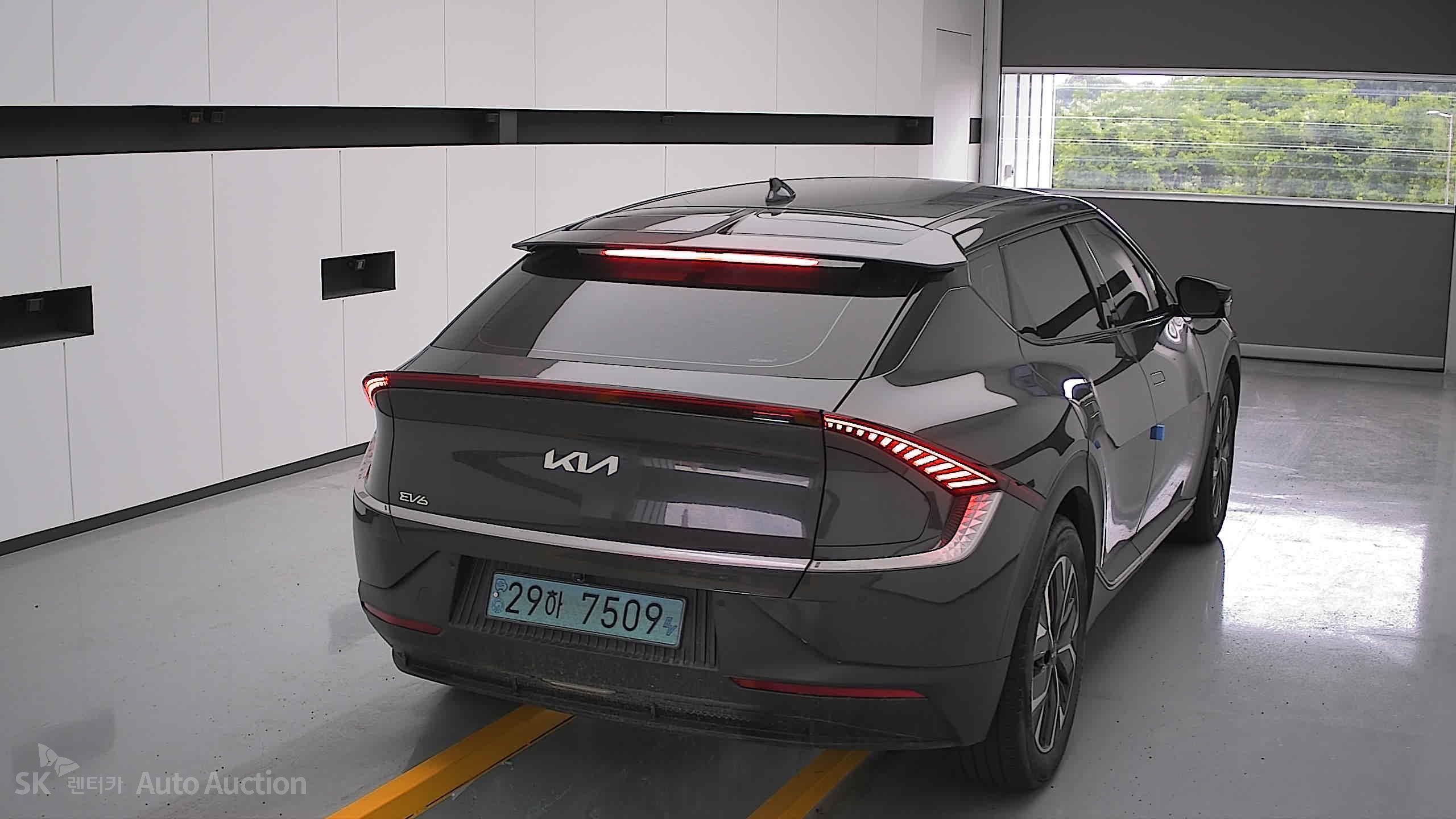 2022 - kia ev6