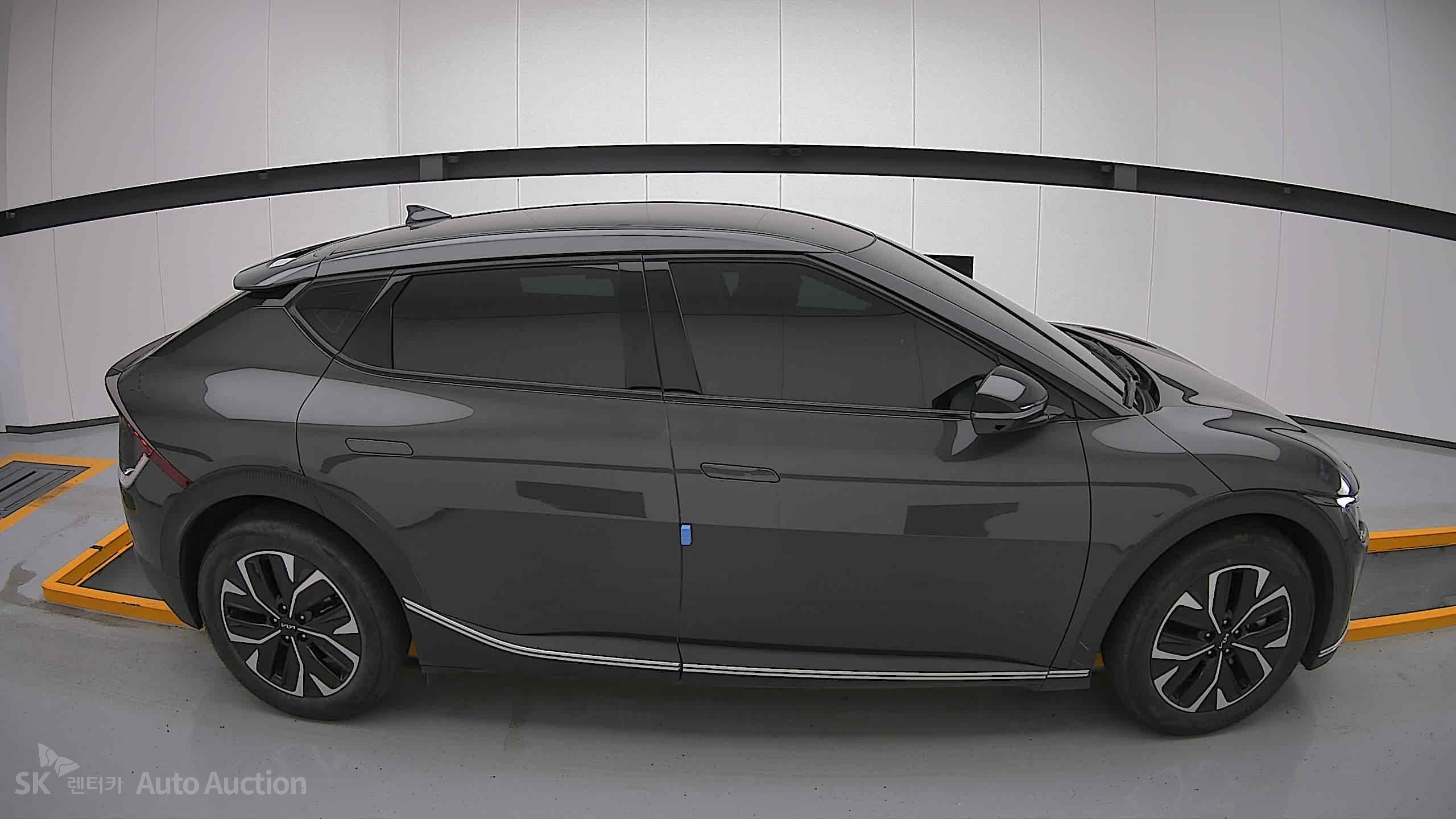 2022 - kia ev6