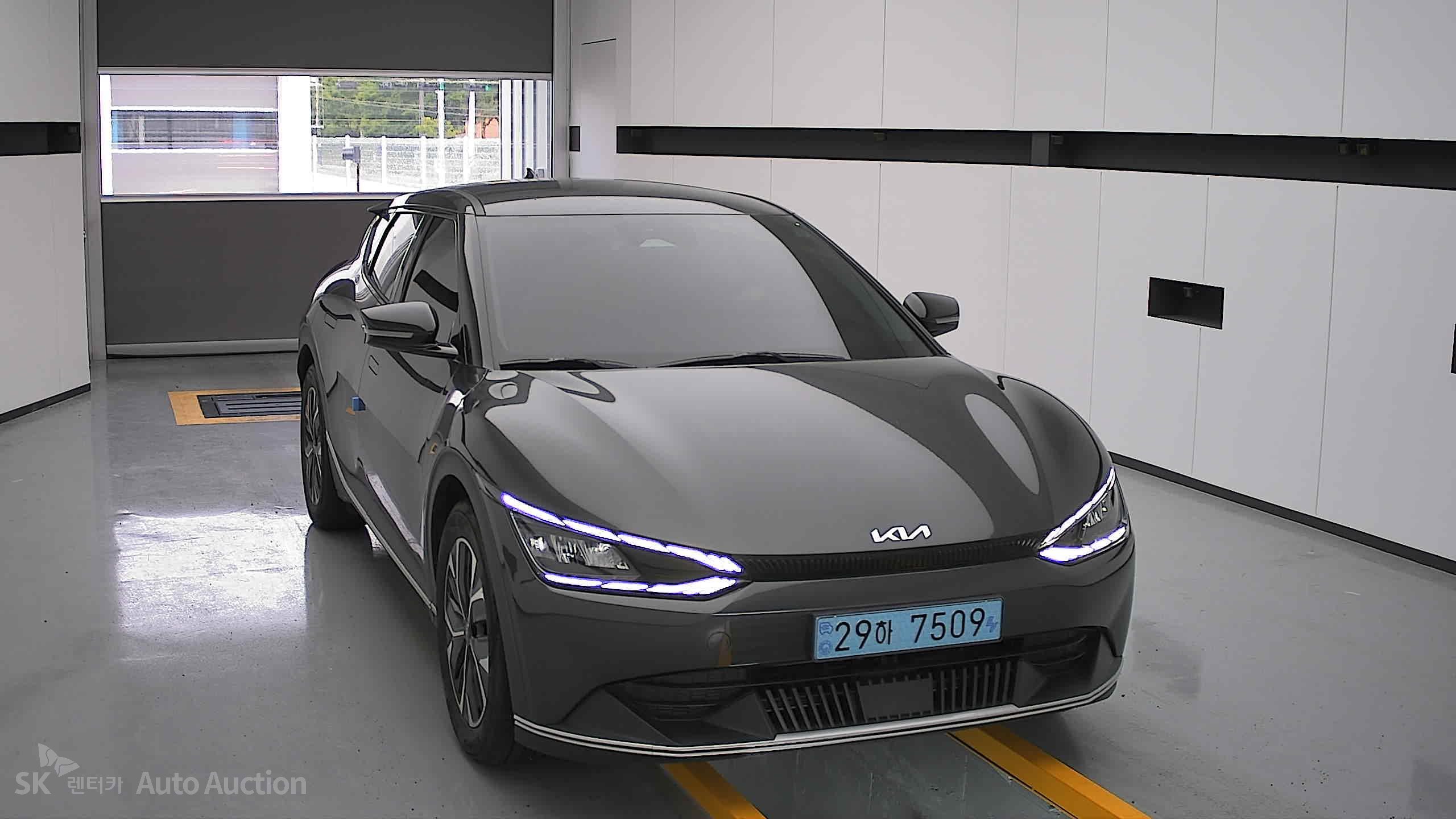 2022 - kia ev6