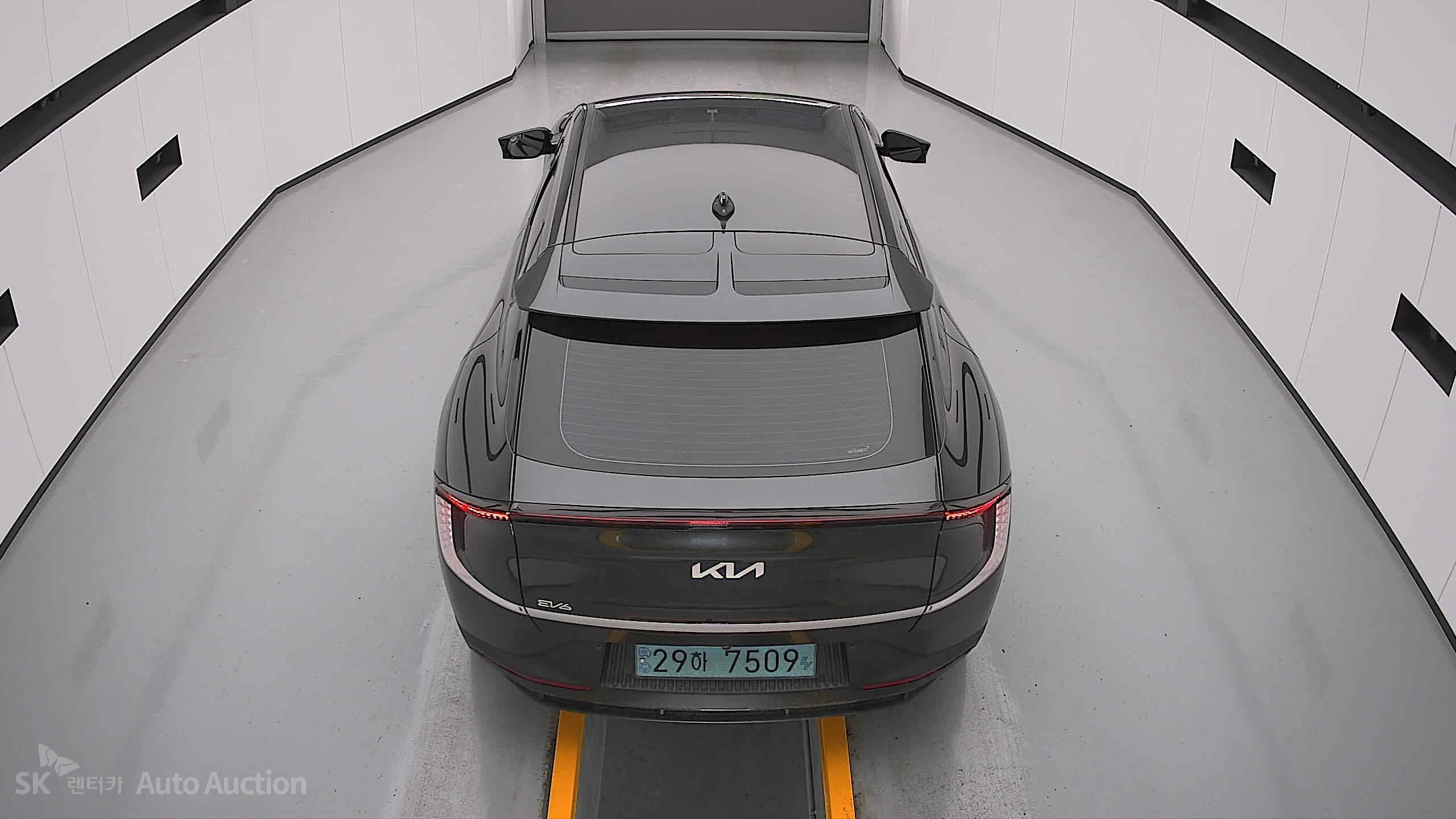 2022 - kia ev6