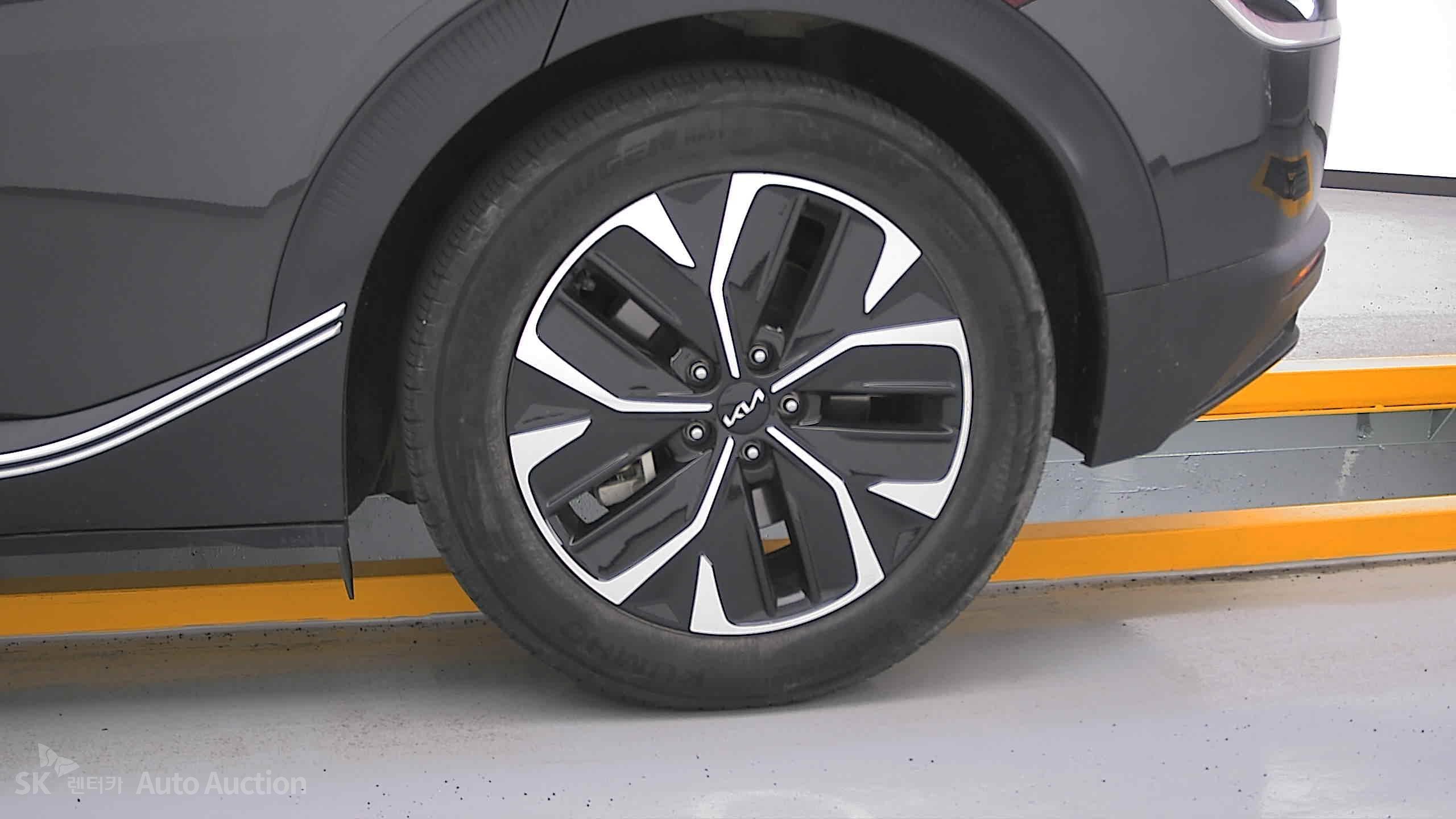 2022 - kia ev6