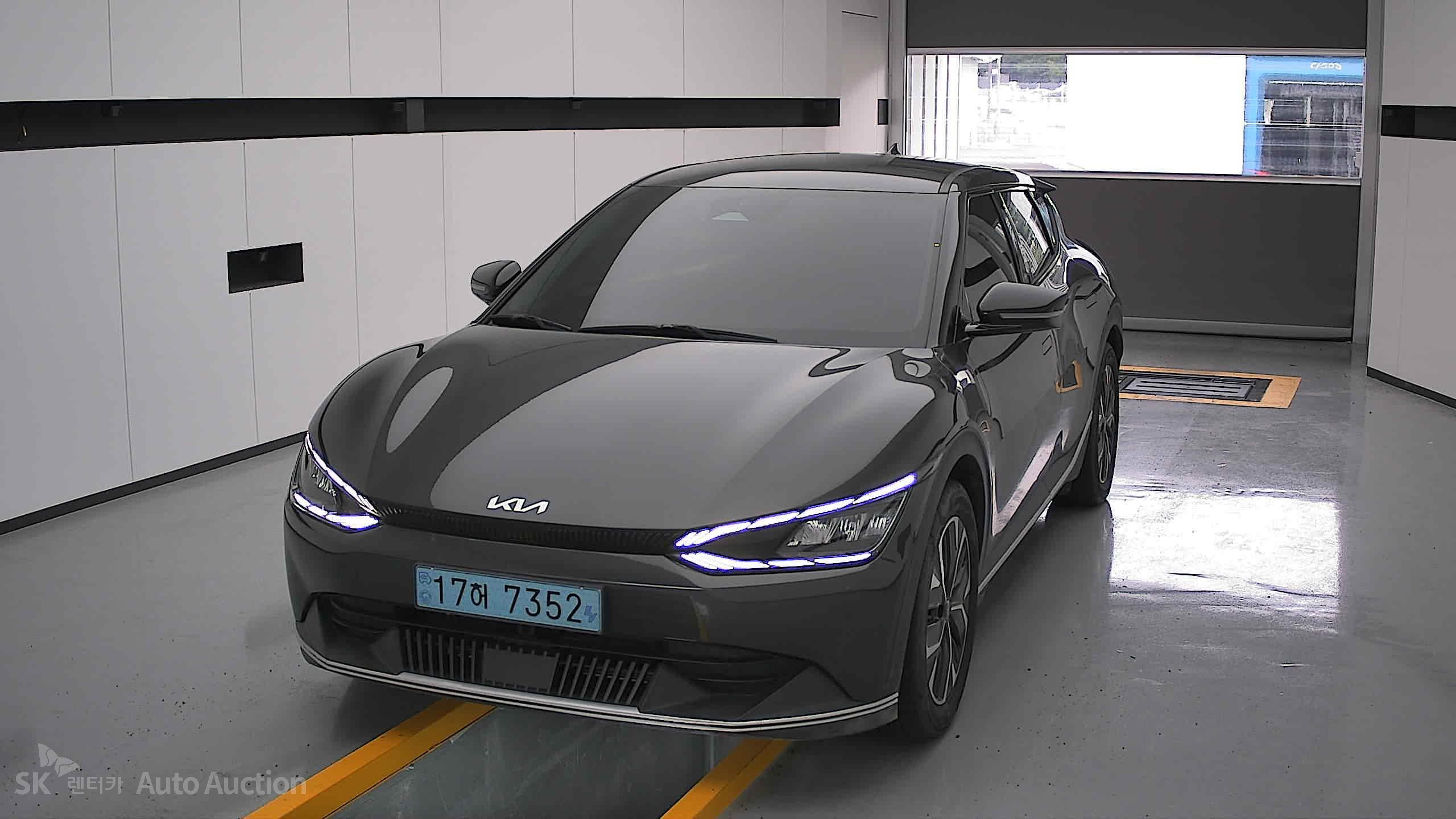 2022 - kia ev6