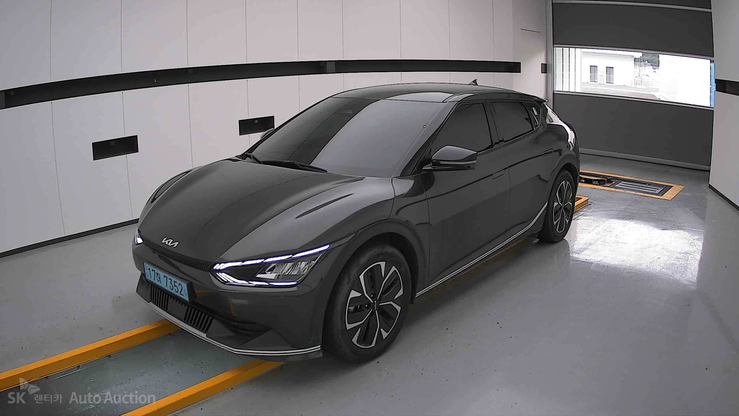 2022 - kia ev6