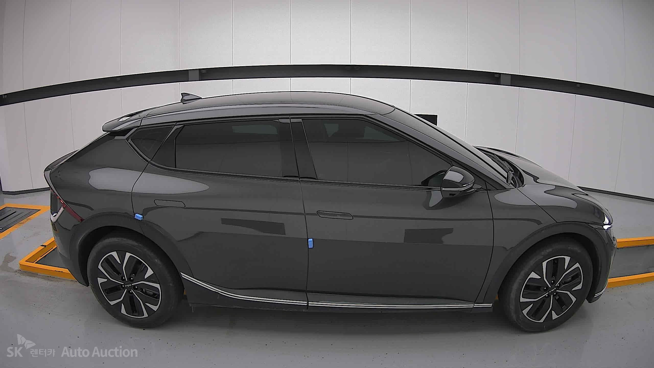 2022 - kia ev6