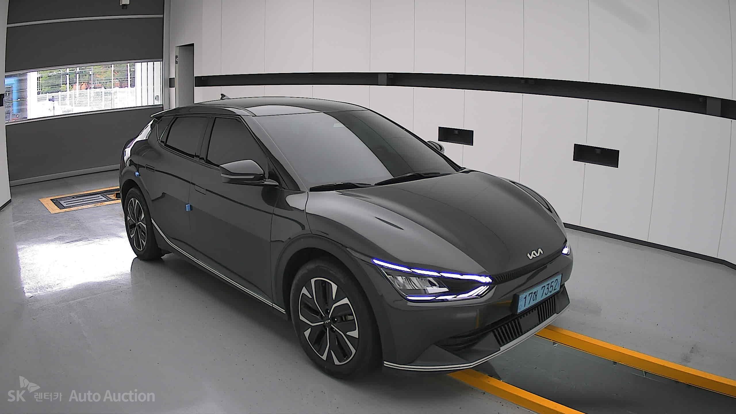 2022 - kia ev6