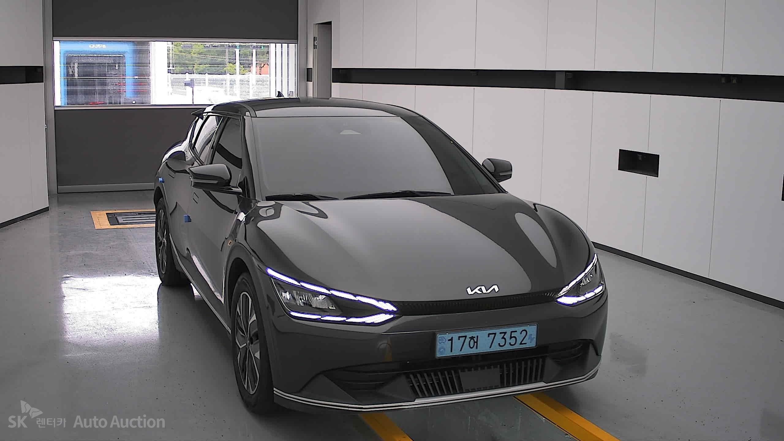 2022 - kia ev6