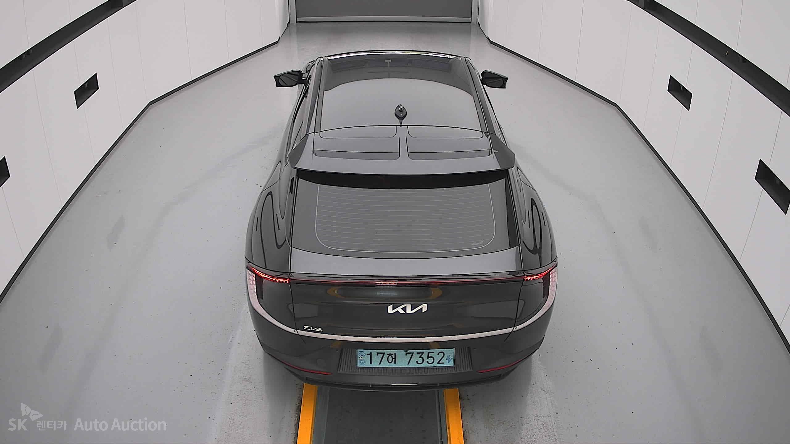 2022 - kia ev6