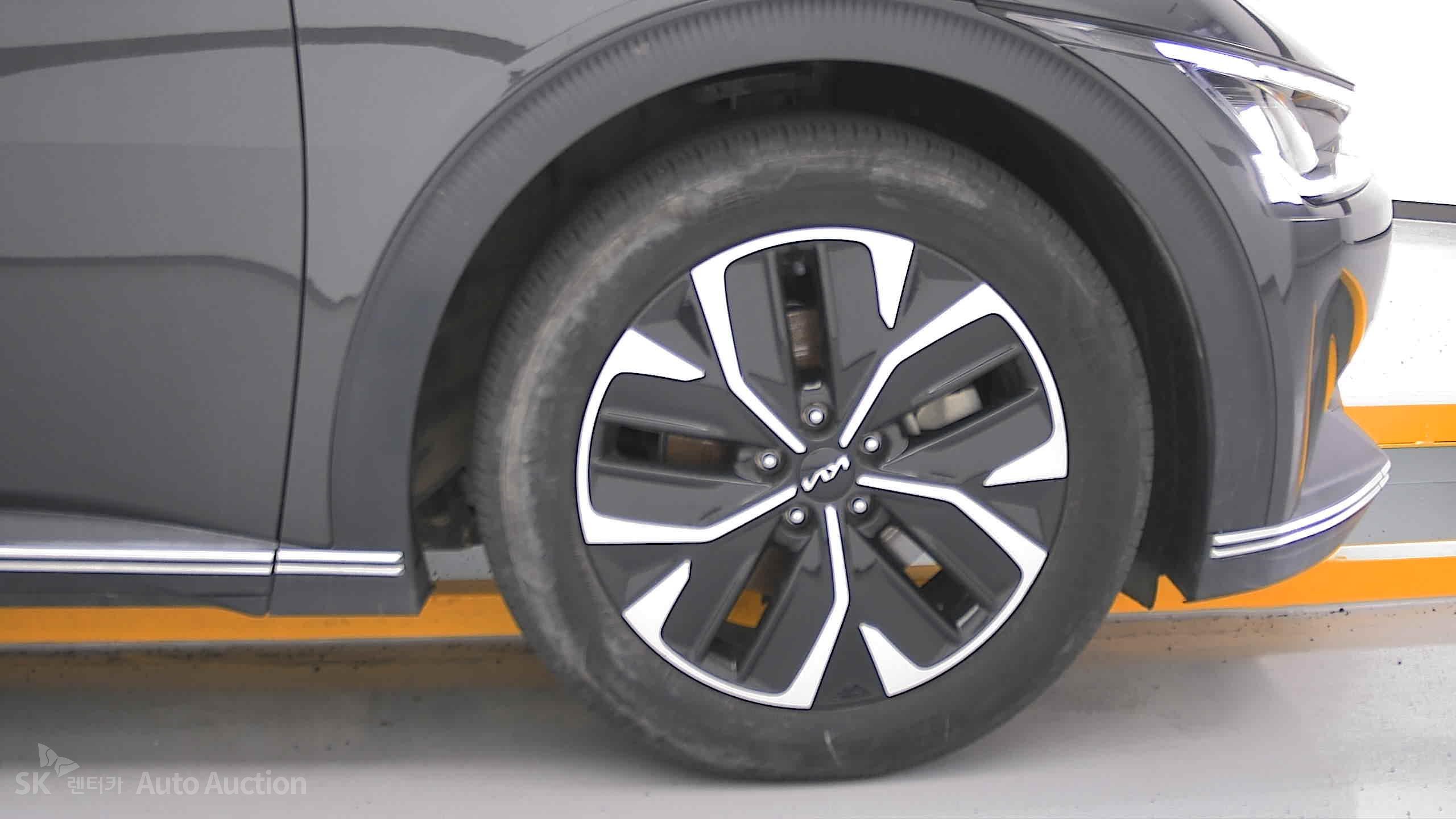 2022 - kia ev6