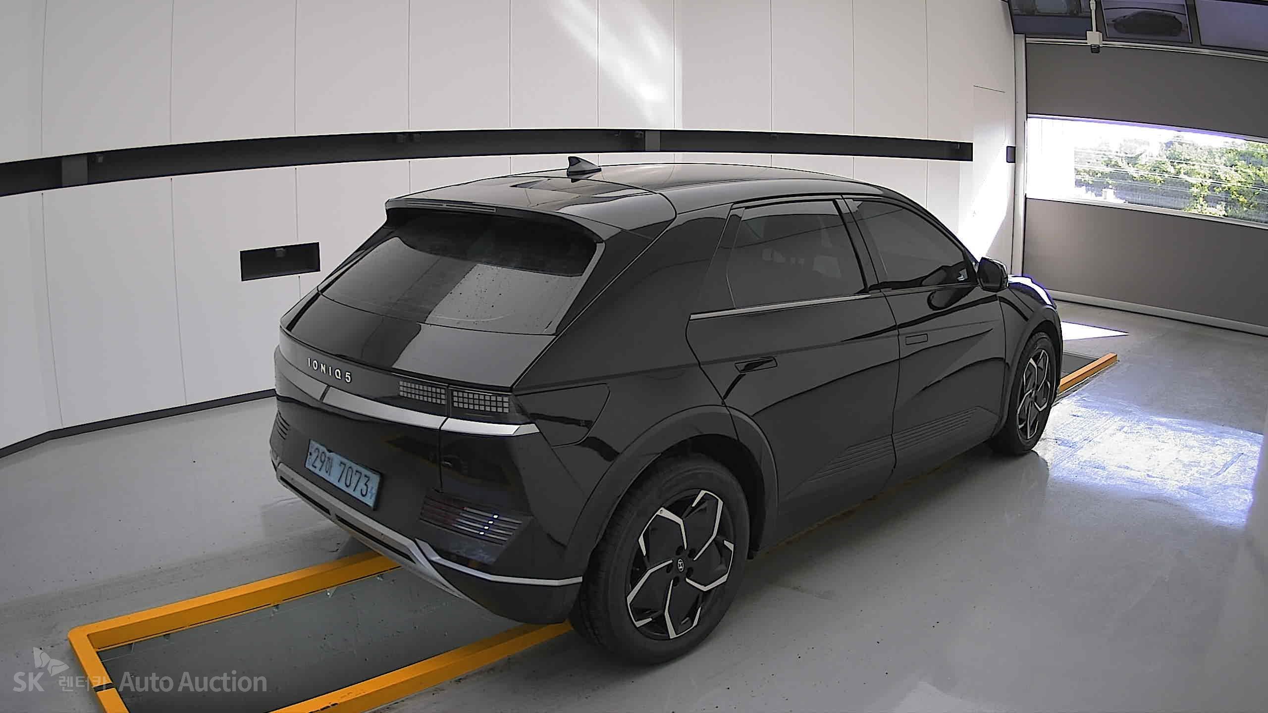 2022 - hyundai ioniq