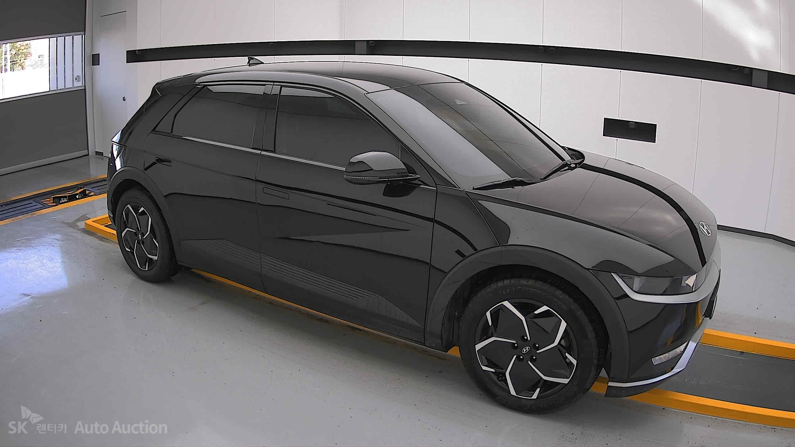2022 - hyundai ioniq
